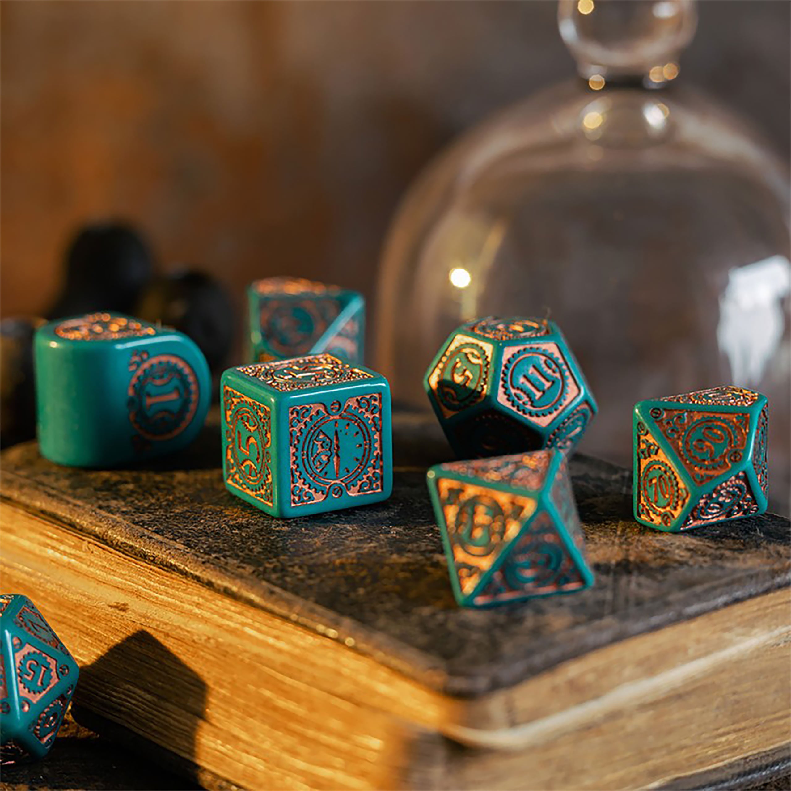 Imagen del producto Set de Dados RPG Moderno Steampunk Clockwork Nautical Apparatus 7 piezas