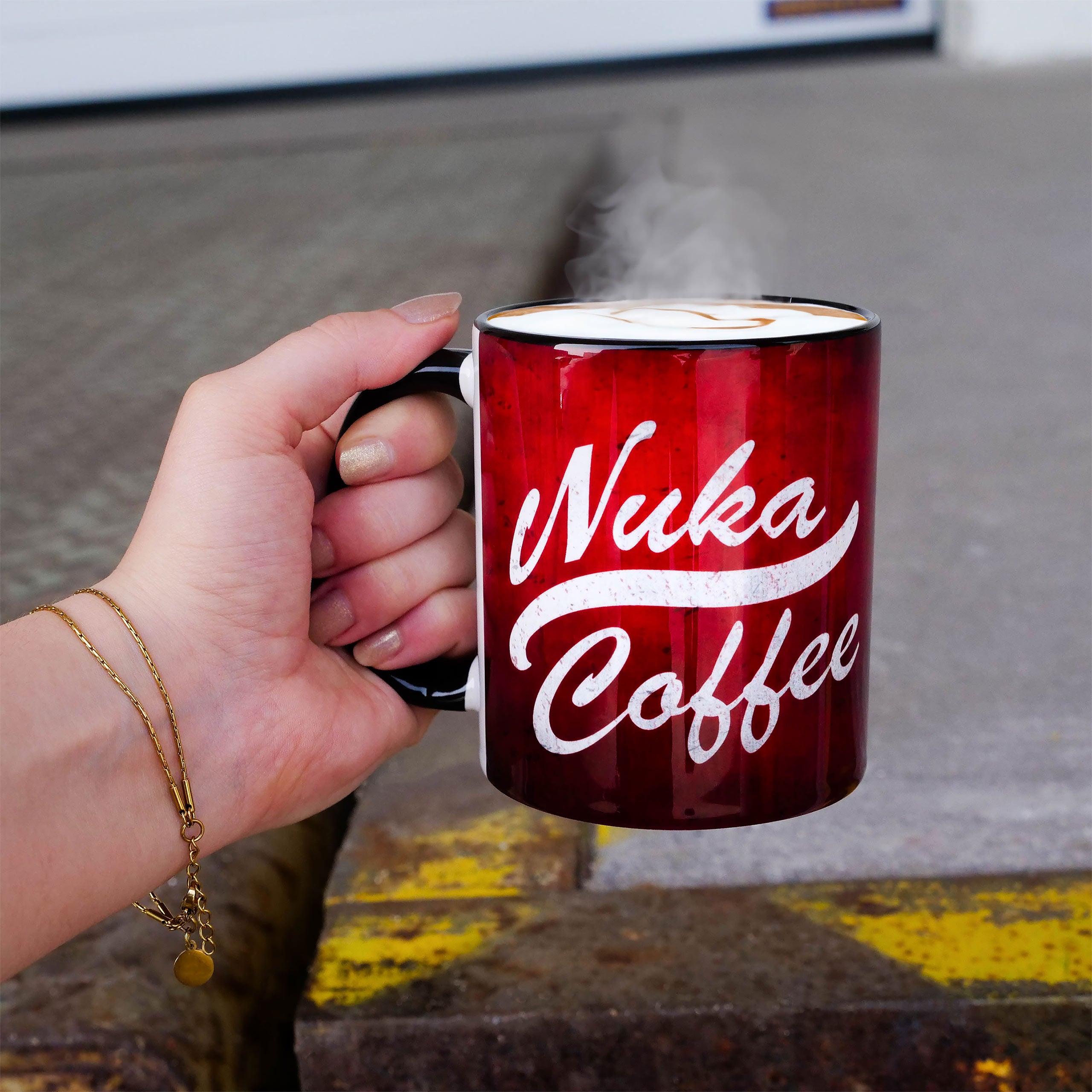 Imagen del producto Taza de café Nuka para fans de Fallout