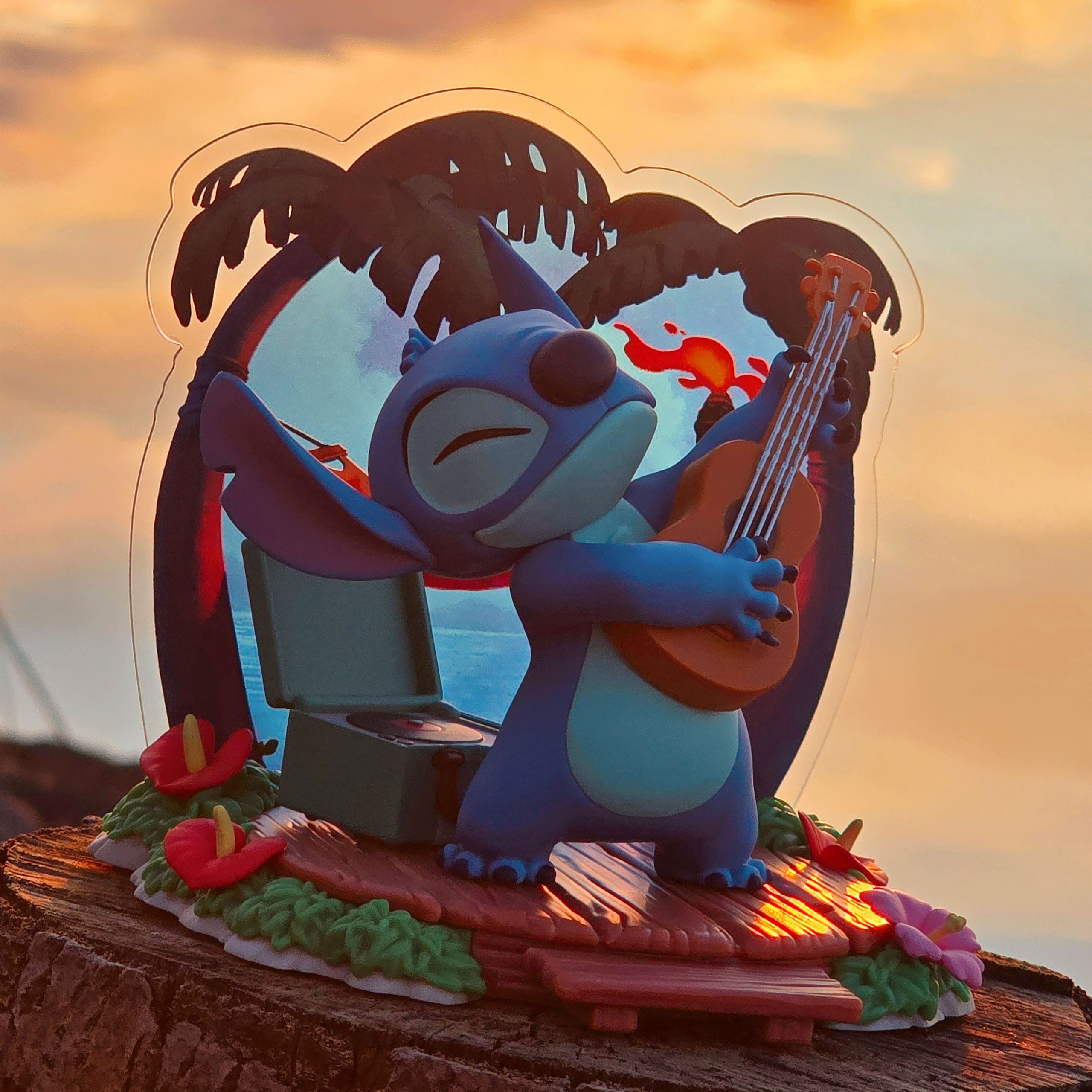 Product image Stitch Guitar Figure - Lilo & Stitch