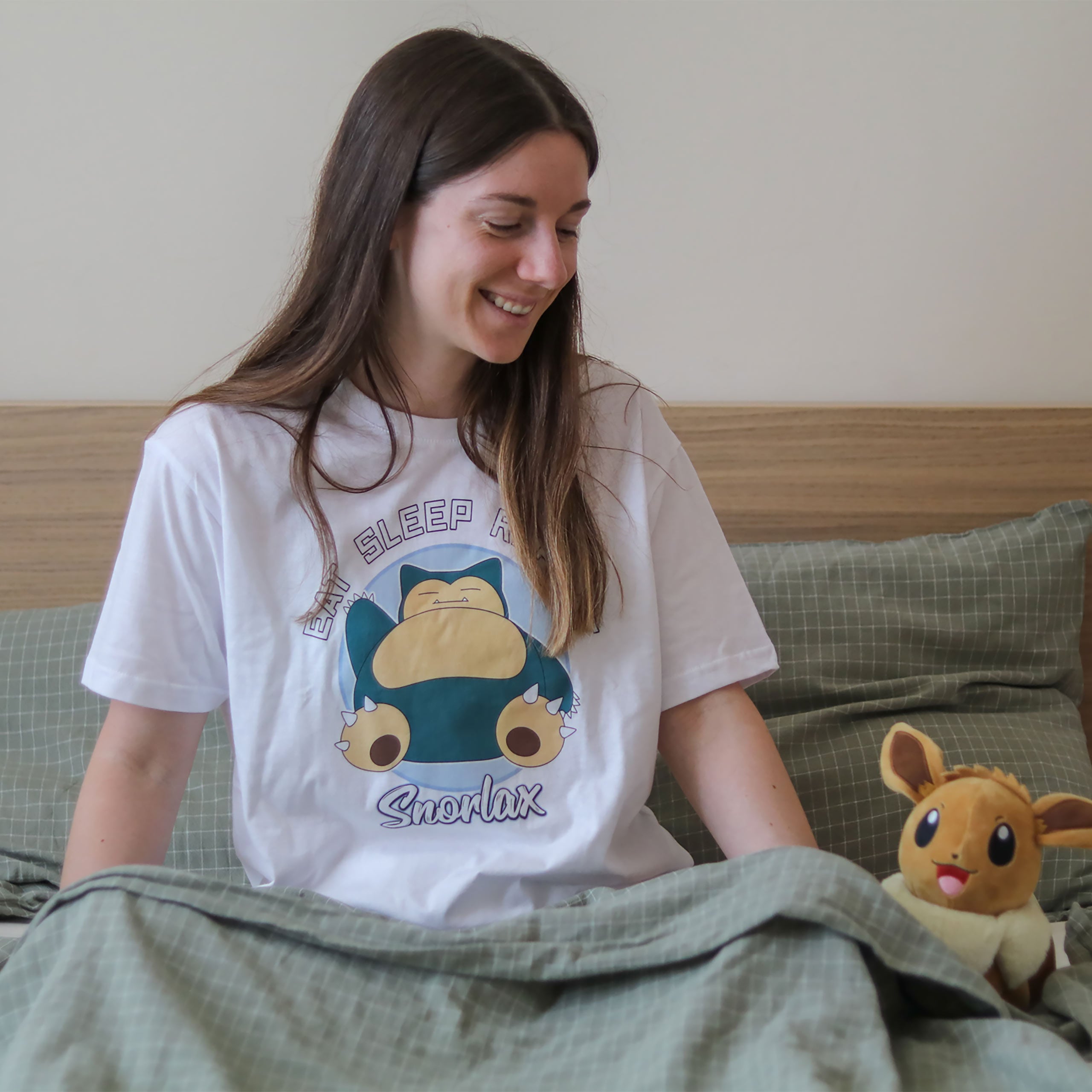 Imagen del producto Pokemon - Snorlax Eat Sleep Repeat Camiseta blanca