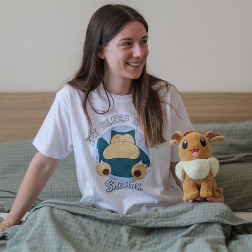 Imagen del producto Pokemon - Snorlax Eat Sleep Repeat Camiseta blanca