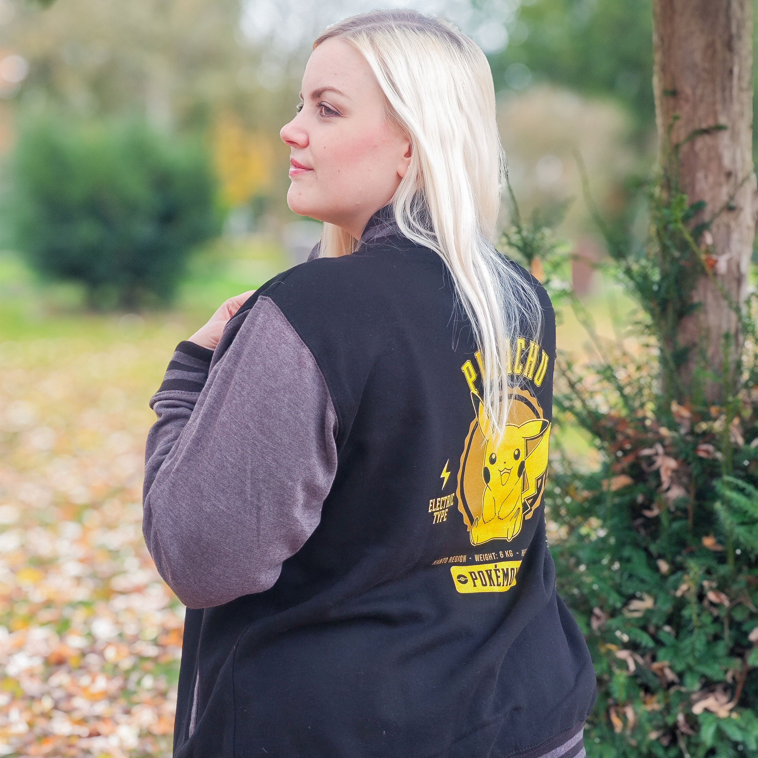 Imagen del producto Pokemon - Chaqueta de Colegio Pikachu