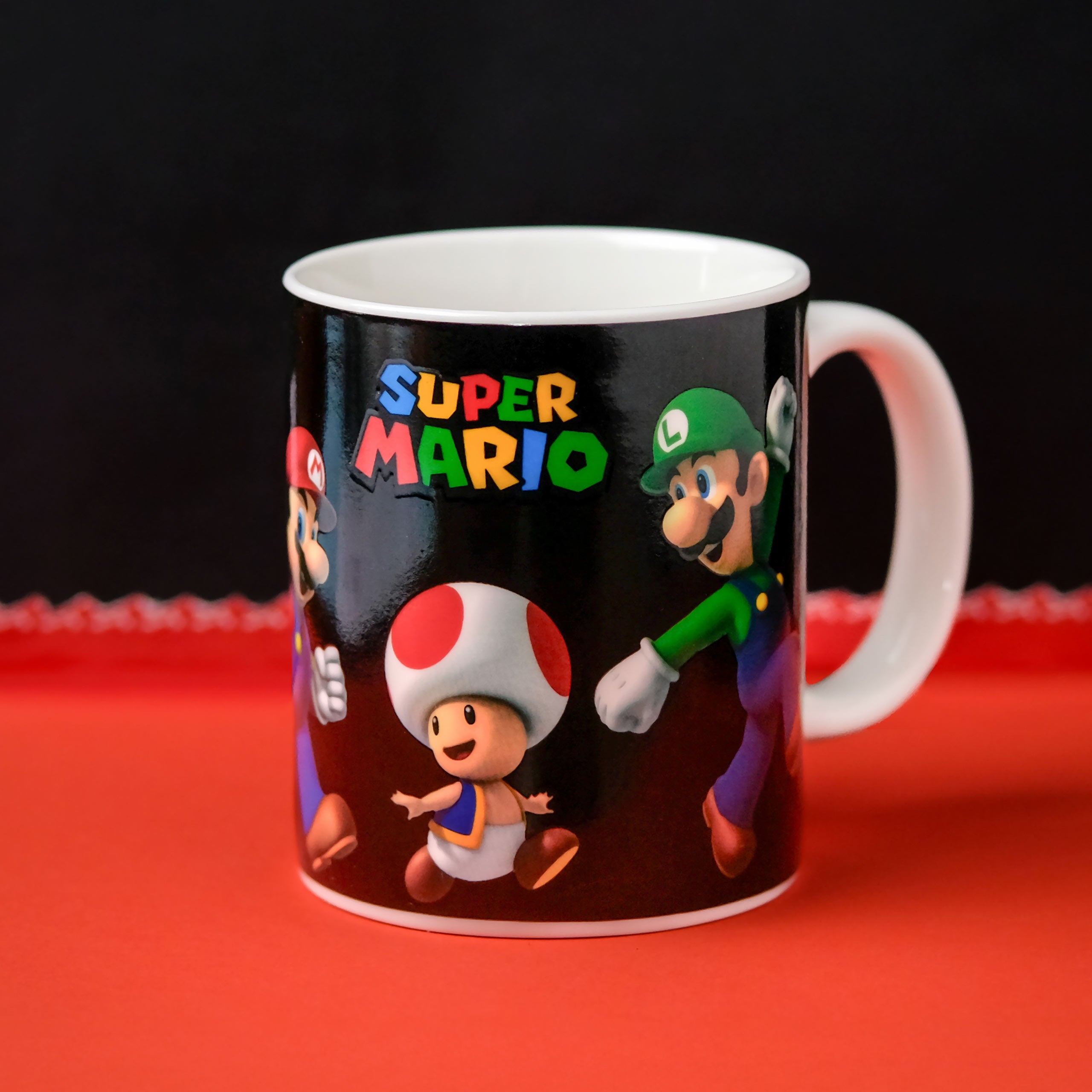 Imagen del producto Super Mario - Taza termoefecto del equipo