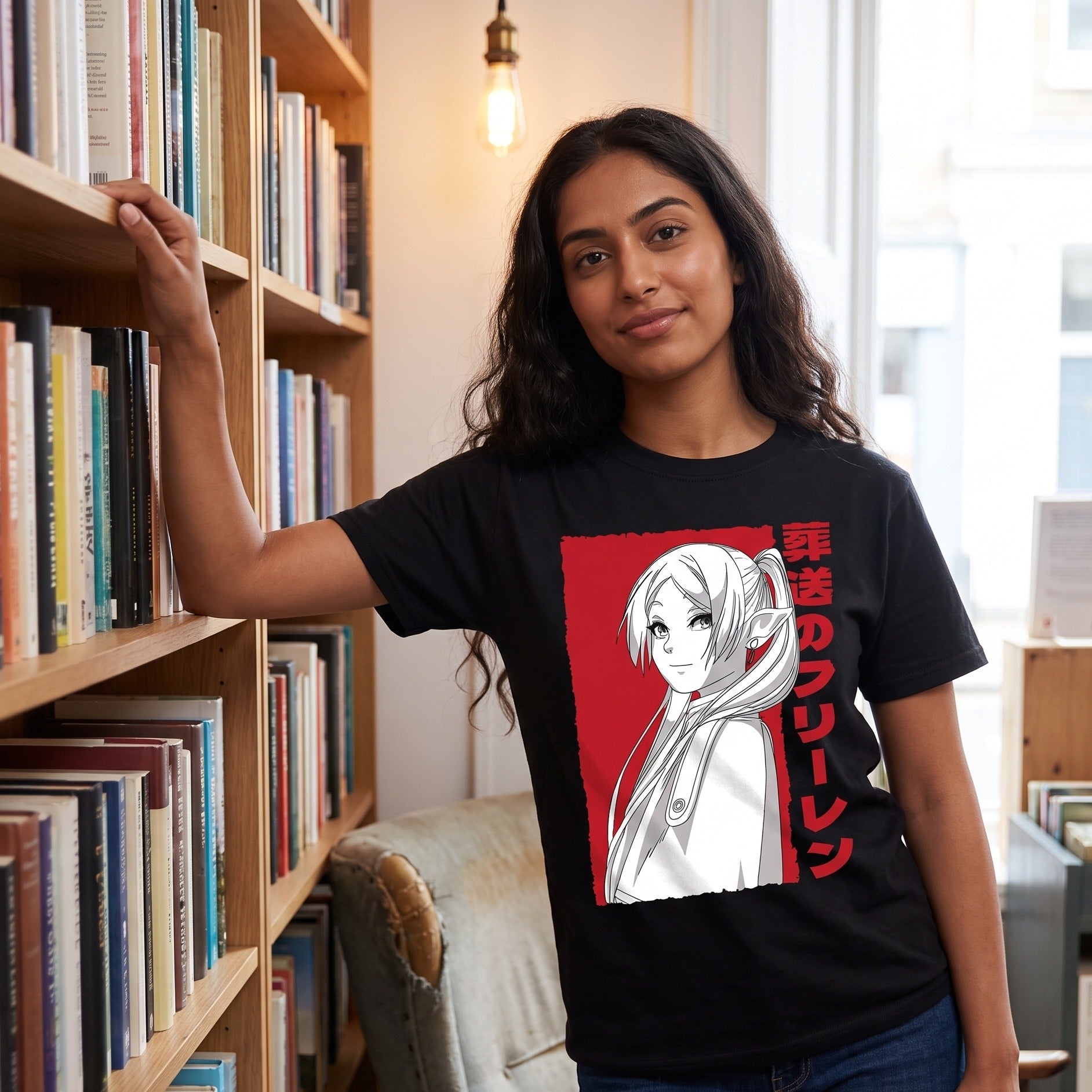 Imagen del producto Camiseta de Elfa Mágica para fans de Frieren negra