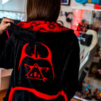 Imagen del producto Star Wars - Albornoz de Darth Vader negro-rojo