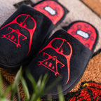 Imagen del producto Star Wars - Zapatillas Darth Vader Negro-Rojo