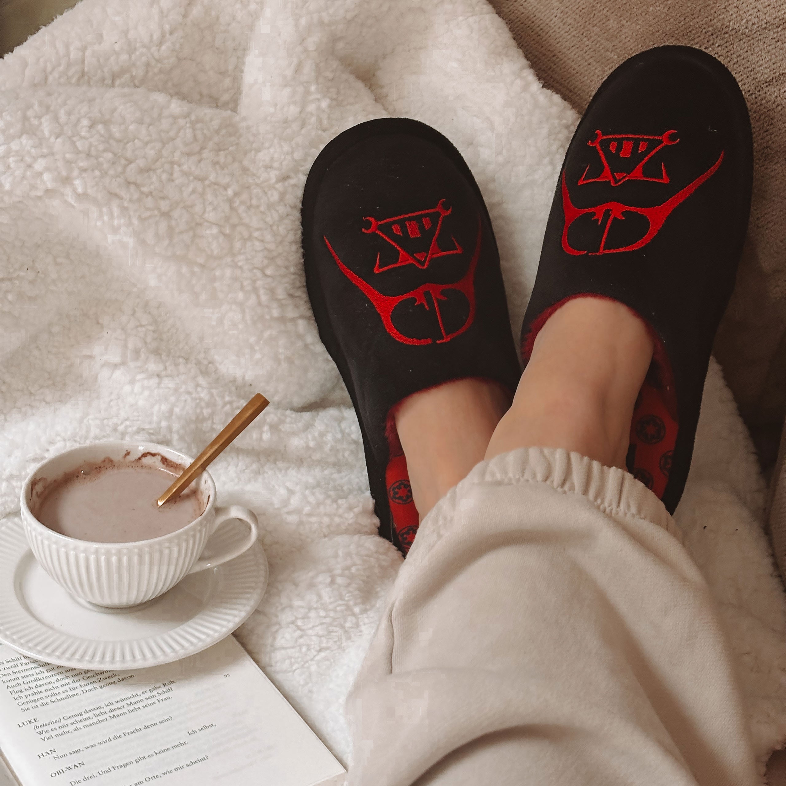 Imagen del producto Star Wars - Zapatillas Darth Vader Negro-Rojo
