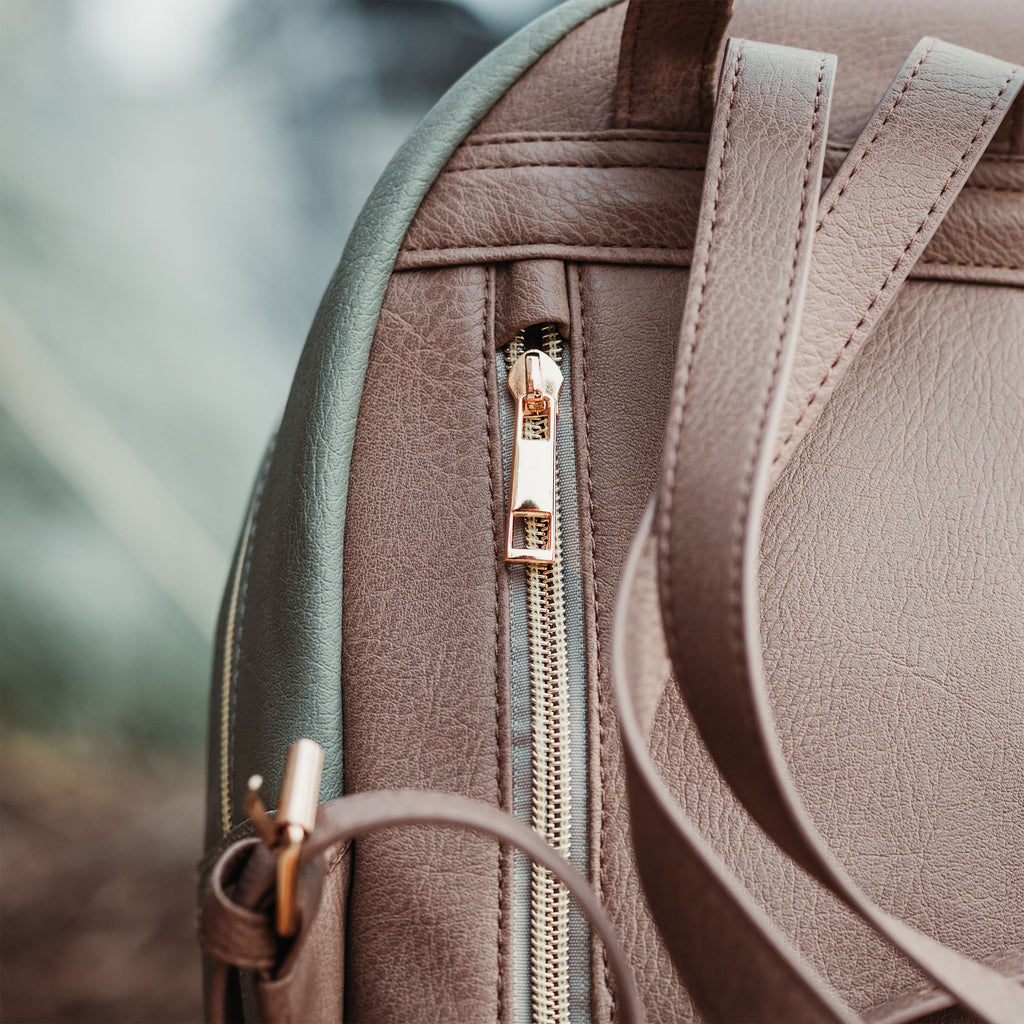 Product image Grogu with Mando Mini Backpack - Star Wars The Mandalorian