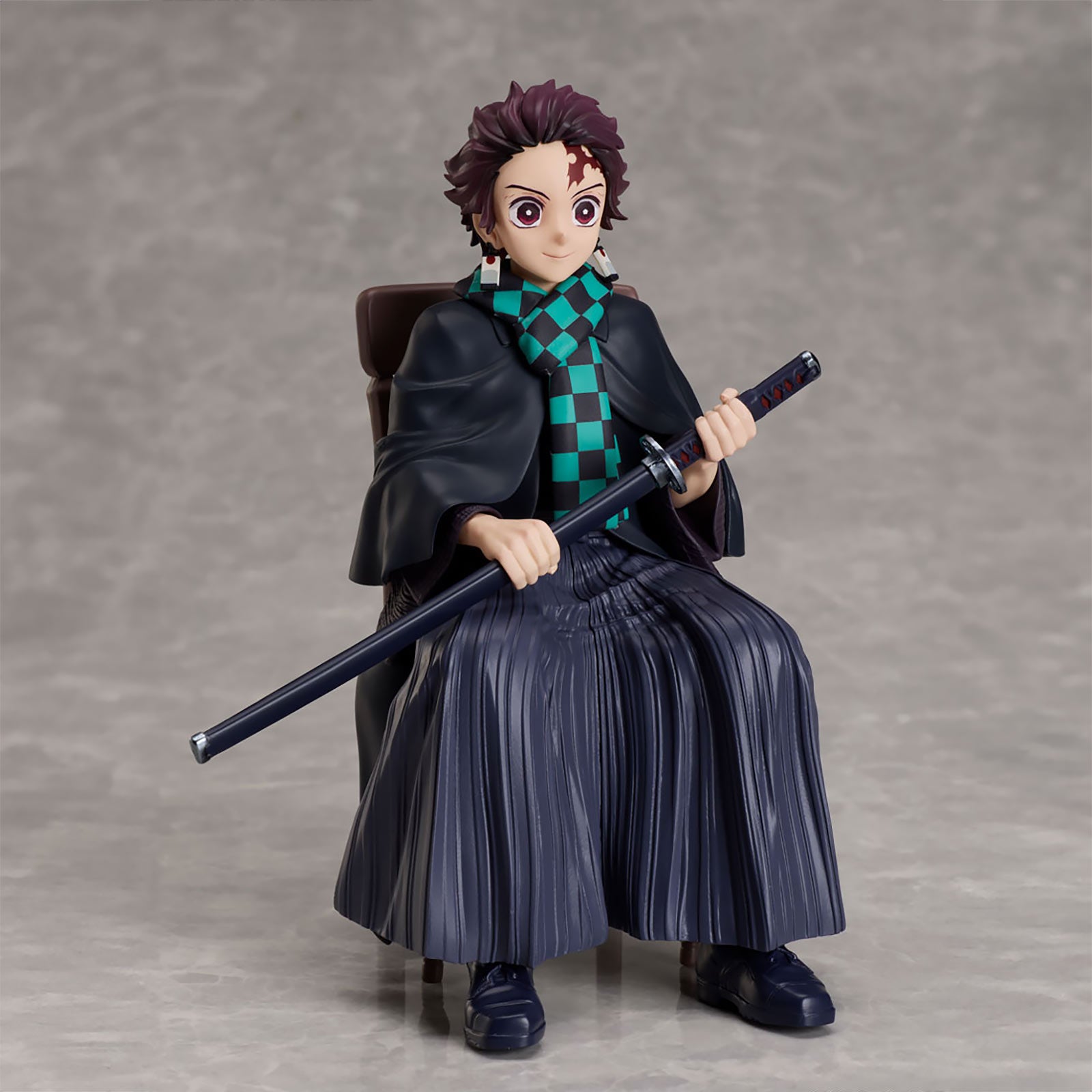 Imagen del producto Demon Slayer - Tanjiro Kamado Figura sin escala