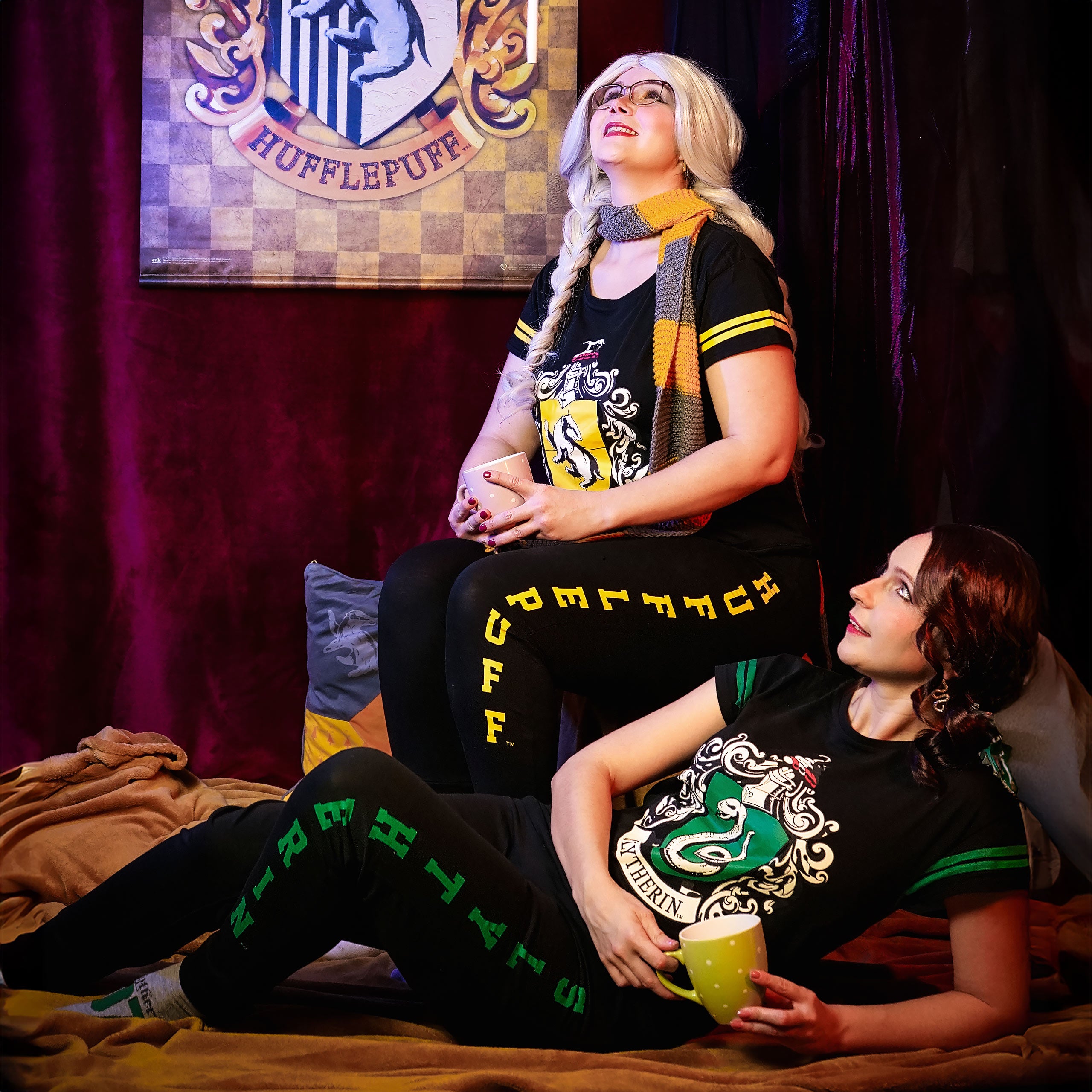 Imagen del producto Pijama con escudo de Slytherin negro - Harry Potter