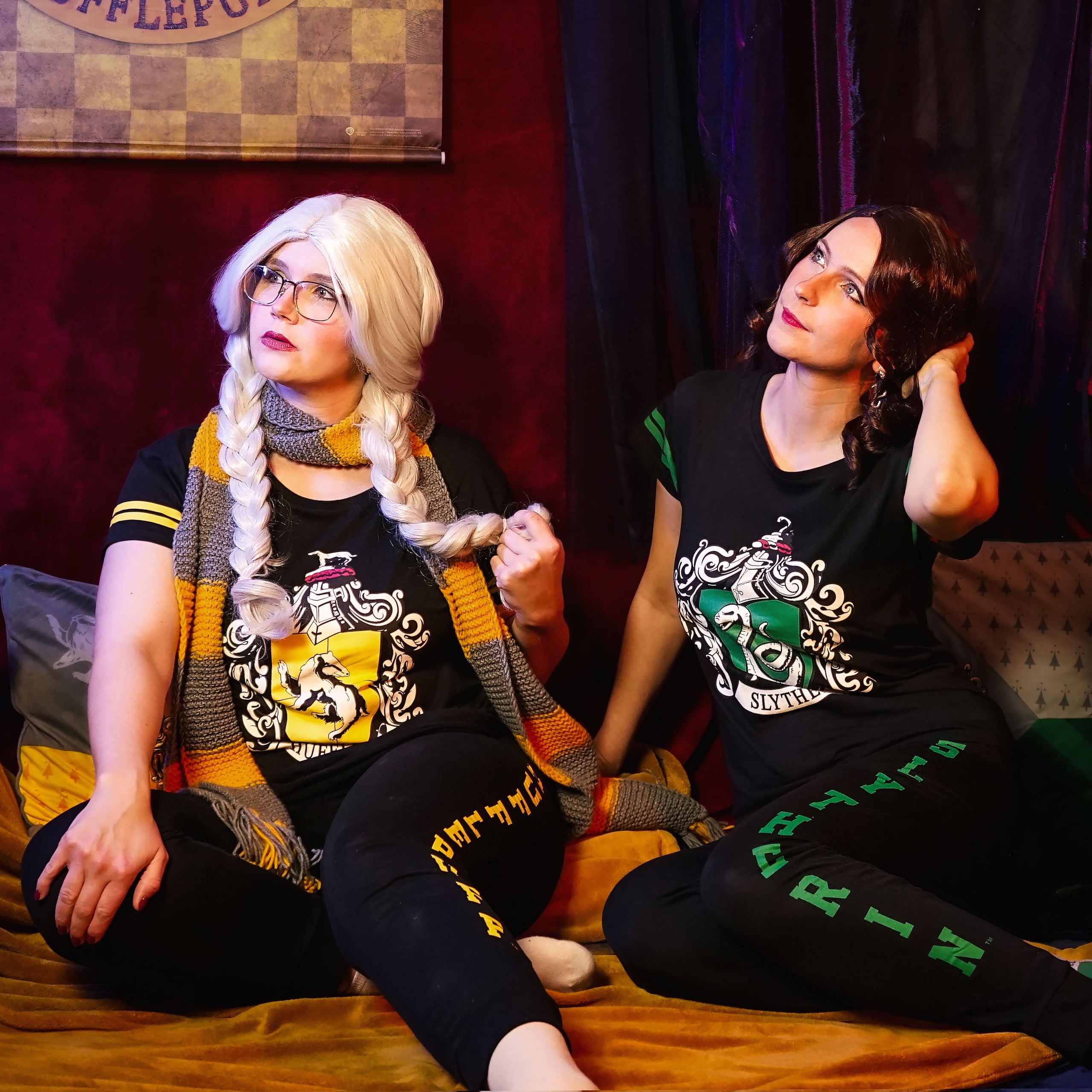 Imagen del producto Pijama escudo Hufflepuff negro - Harry Potter