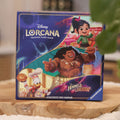 Imagen del producto Disney Lorcana Cofre del Tesoro de los Luminari - Juego de Cartas Coleccionables Luces del Cielo