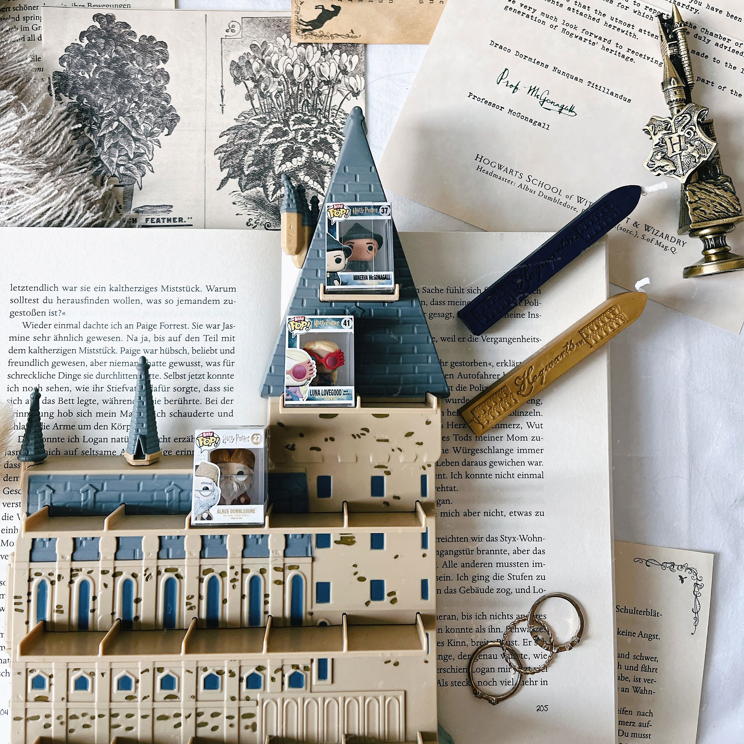 Product image Harry Potter - Hogwarts Castle Funko Bitty Pop Display with 2 Figures