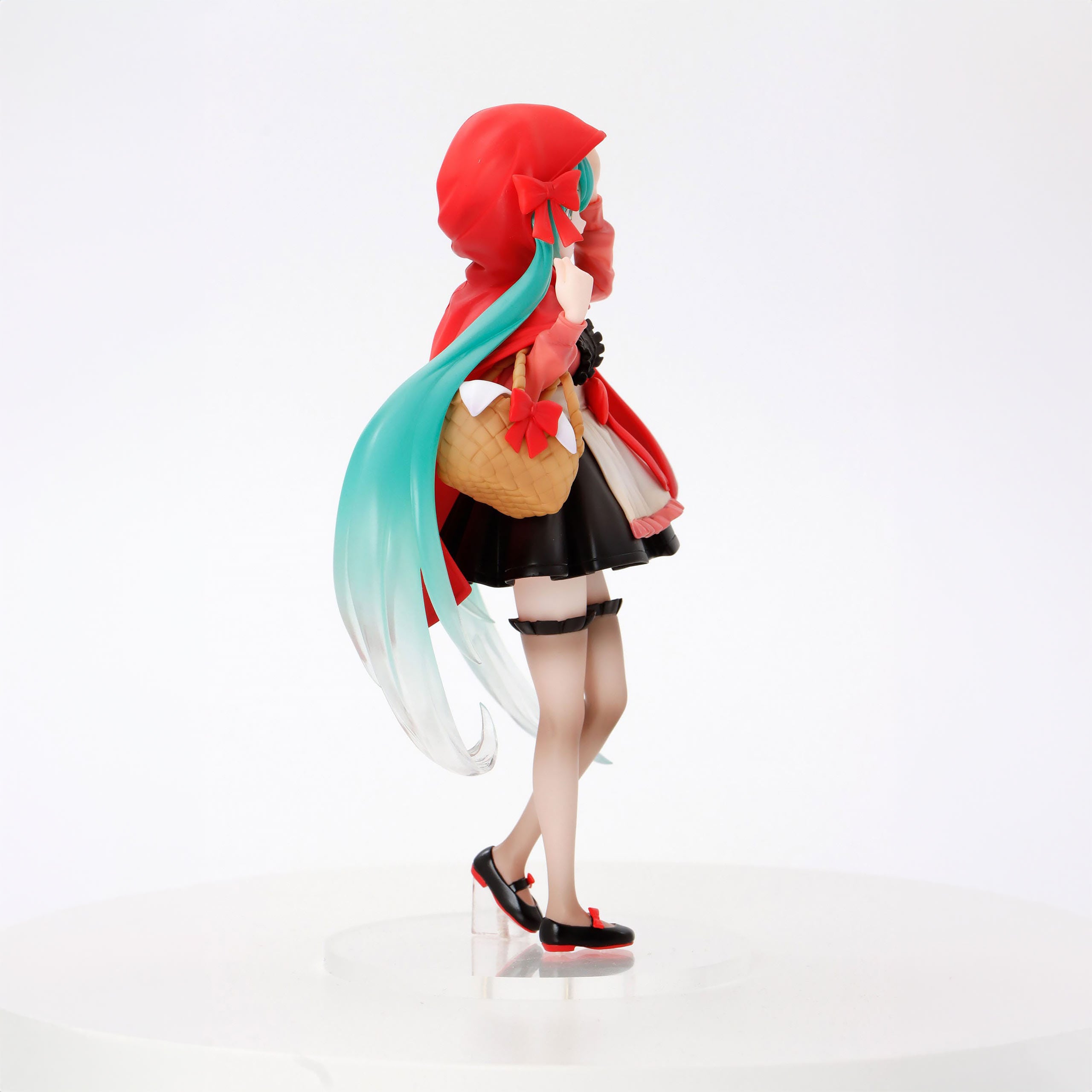 Imagen del producto Hatsune Miku - Figura Wonderland Versión Caperucita Roja