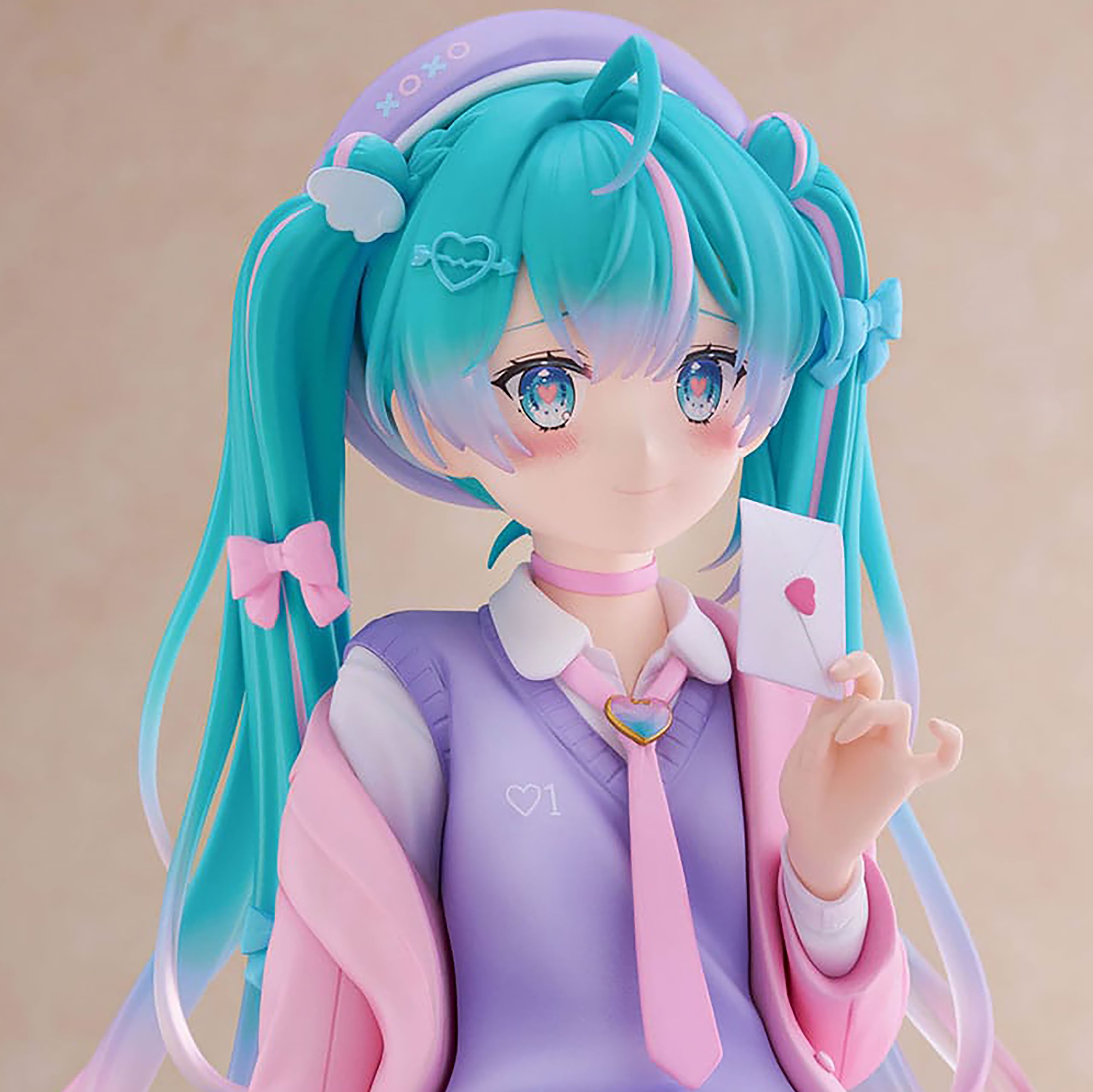 Imagen del producto Hatsune Miku - Love Blazer Tenitol Noodle Stopper Statue