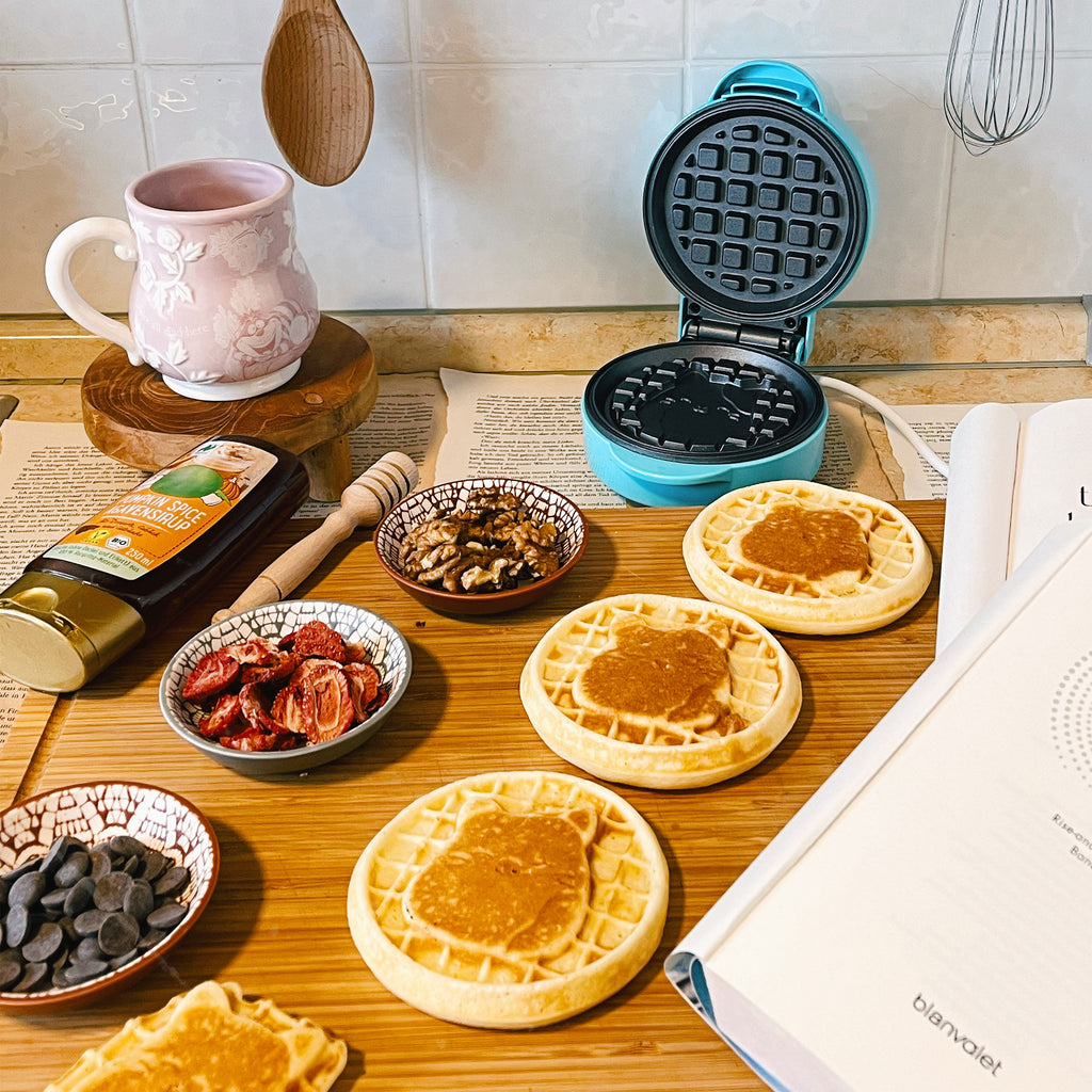 Product image Squishmallows - Cam The Cat Mini Waffle Maker