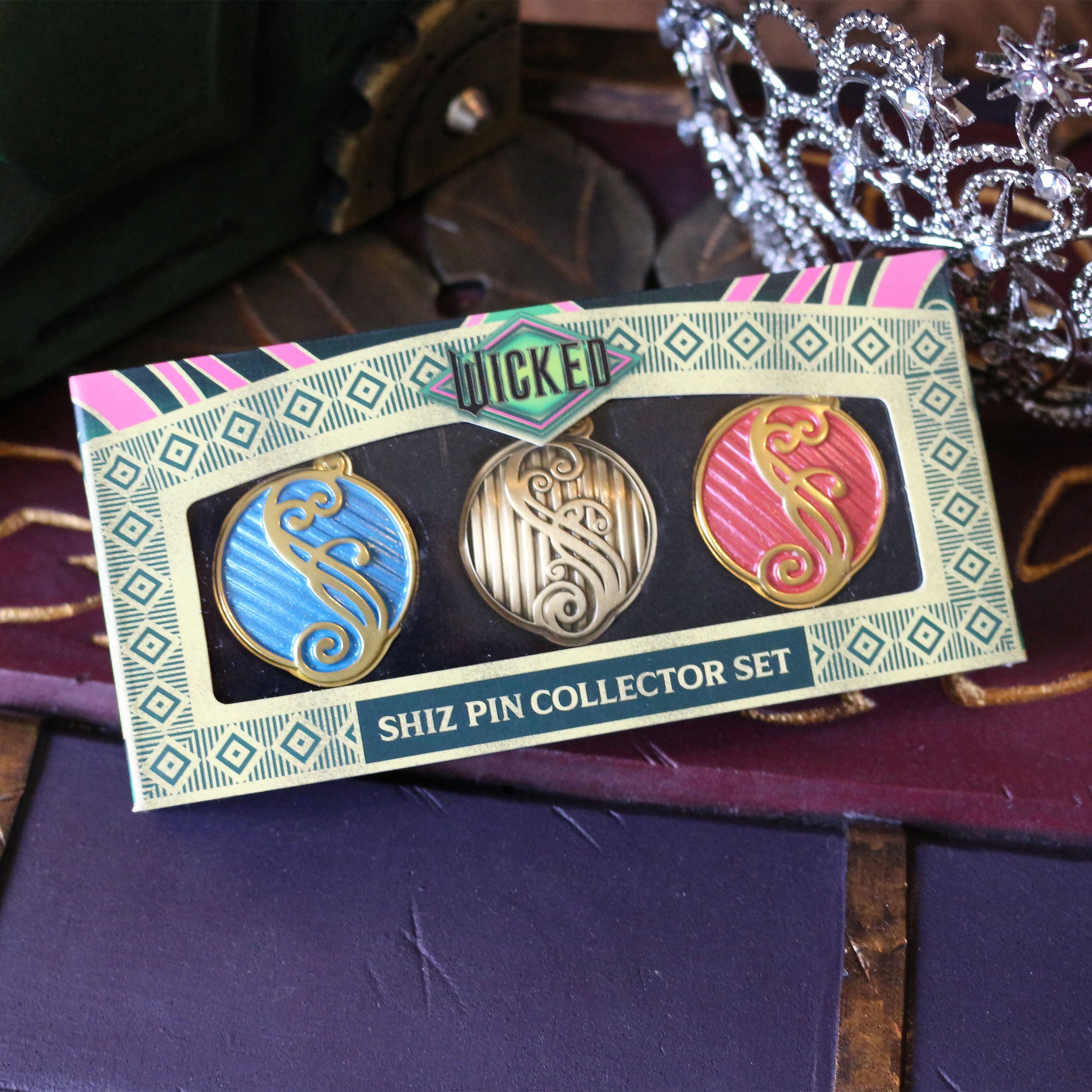 Imagen del producto Wicked - Colección de Pins Shiz Set de 3 Piezas