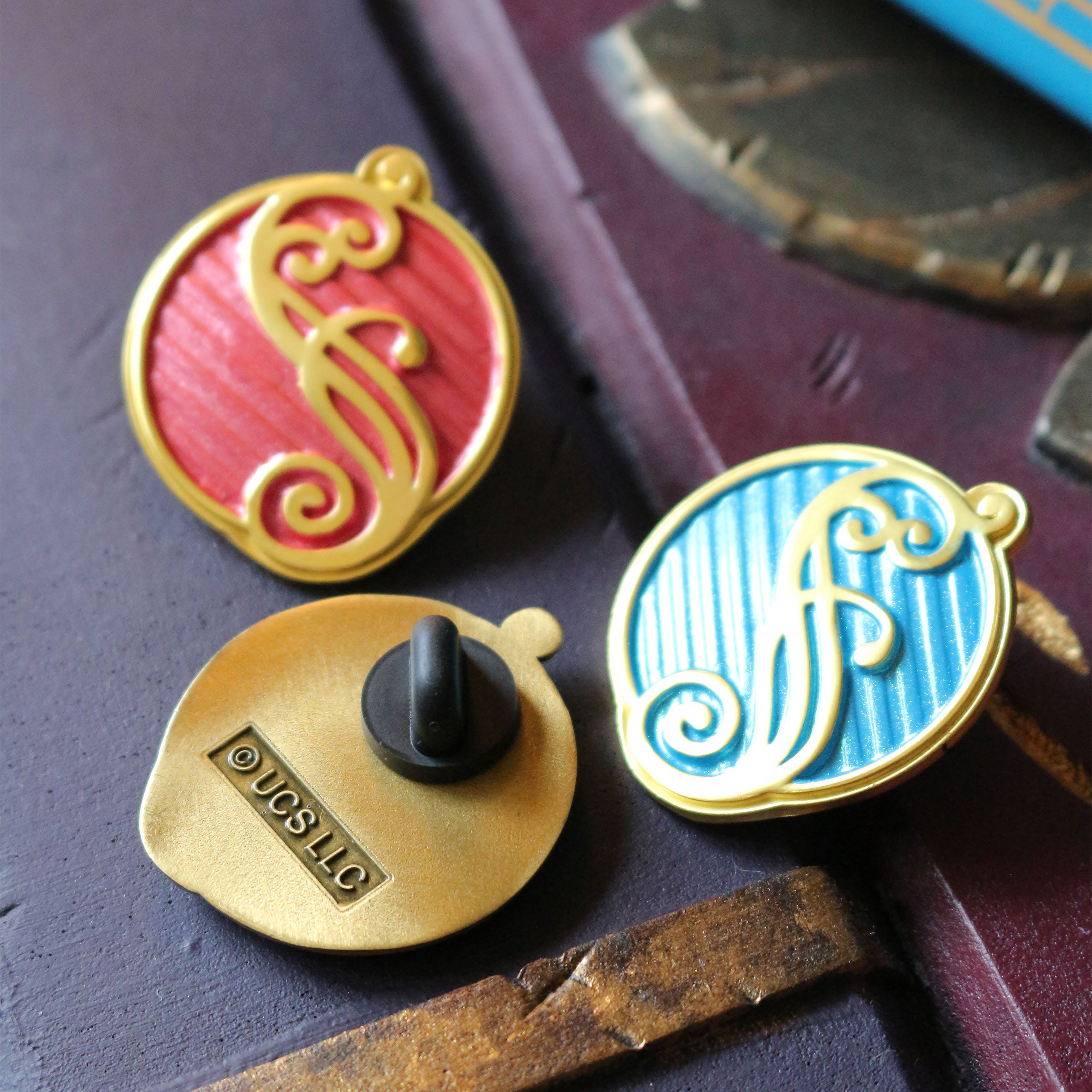 Product image Wicked - Shiz Pin Collection 3-Piece Set