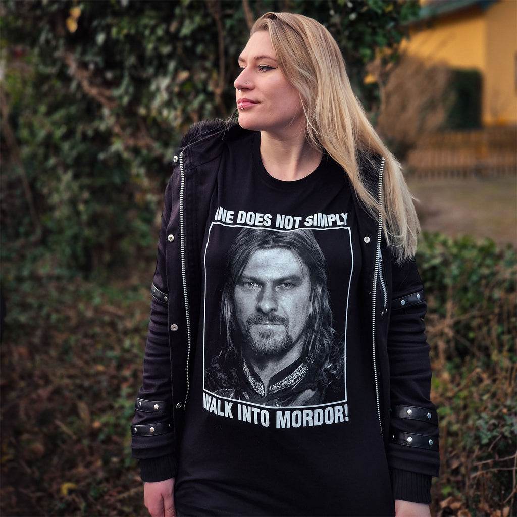 Imagen del producto Camiseta Boromir No se entra simplemente a Mordor - El Señor de los Anillos