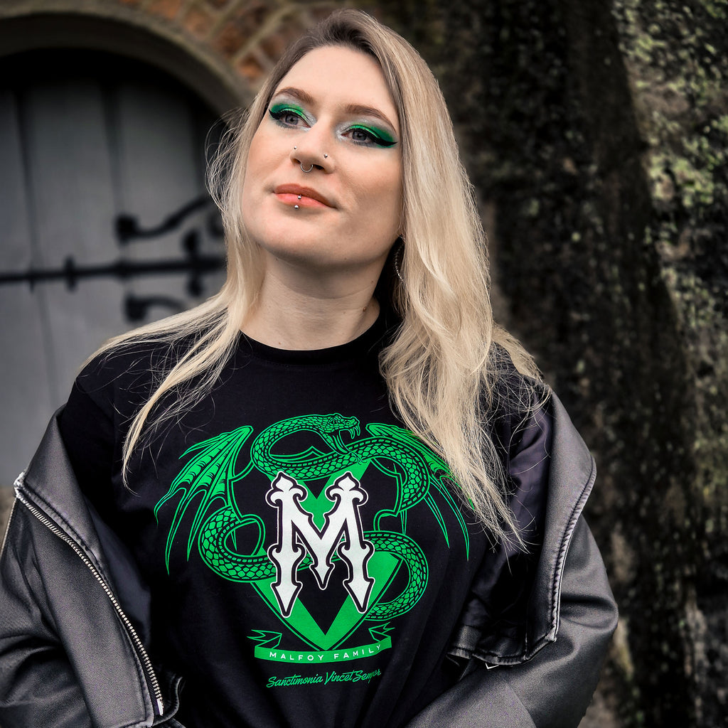 Imagen del producto Camiseta negra de la familia Malfoy - Harry Potter