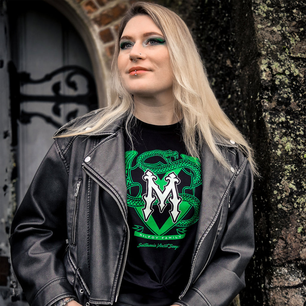 Imagen del producto Camiseta negra de la familia Malfoy - Harry Potter