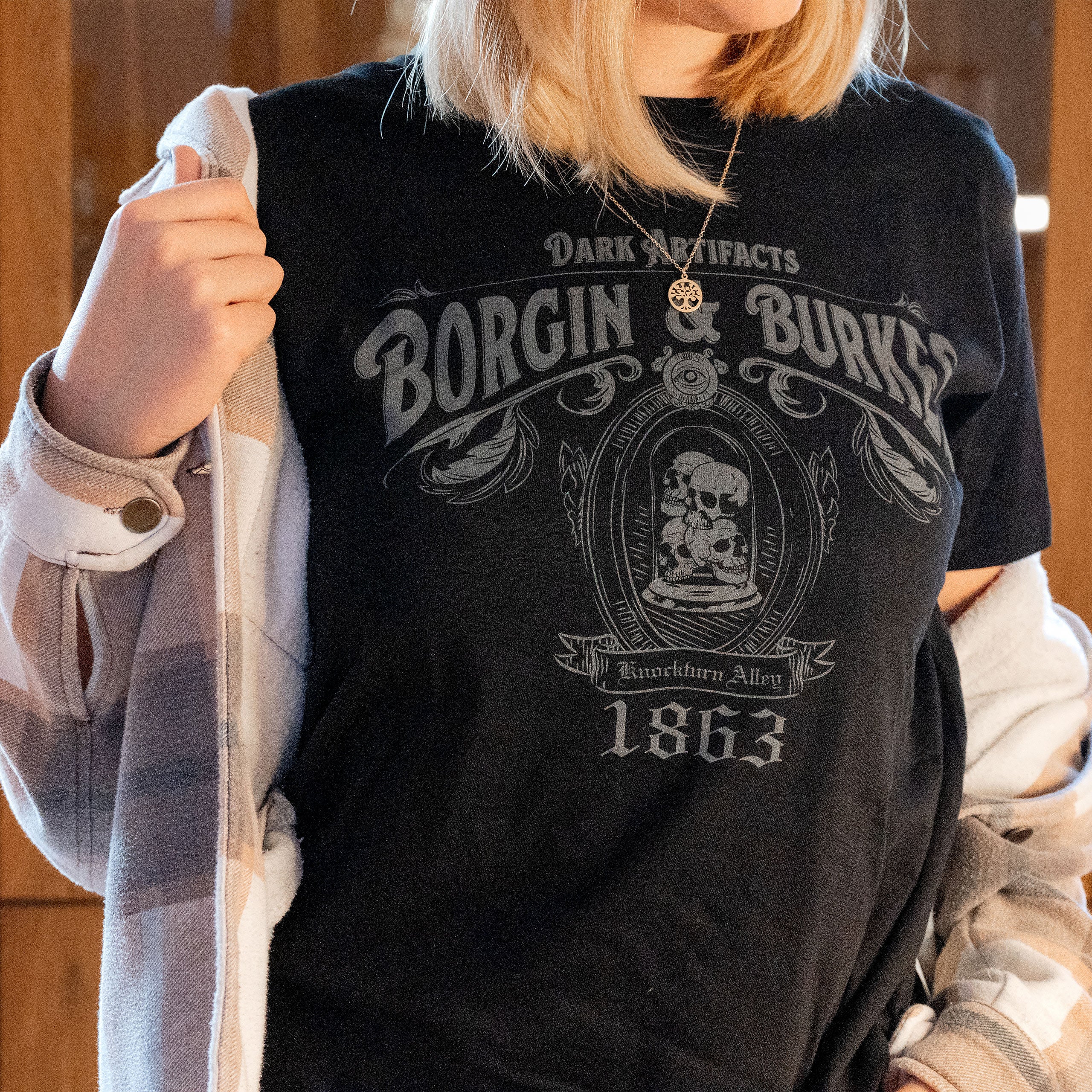 Imagen del producto Camiseta negra Borgin and Burkes - Harry Potter