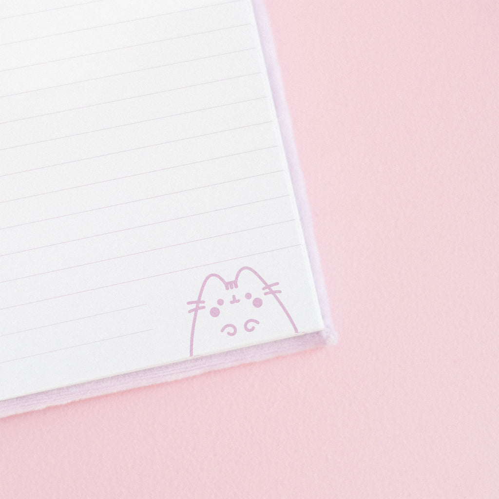 Imagen del producto Pusheen - Cuaderno de Peluche Moments
