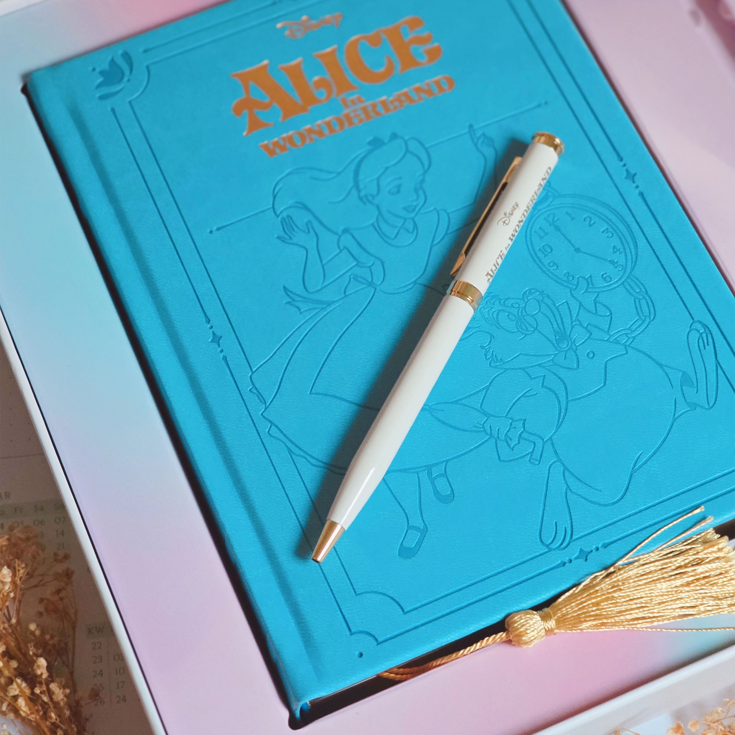 Product image Alice in Wonderland - Tea Time Premium Notebook with Ballpoint Pen