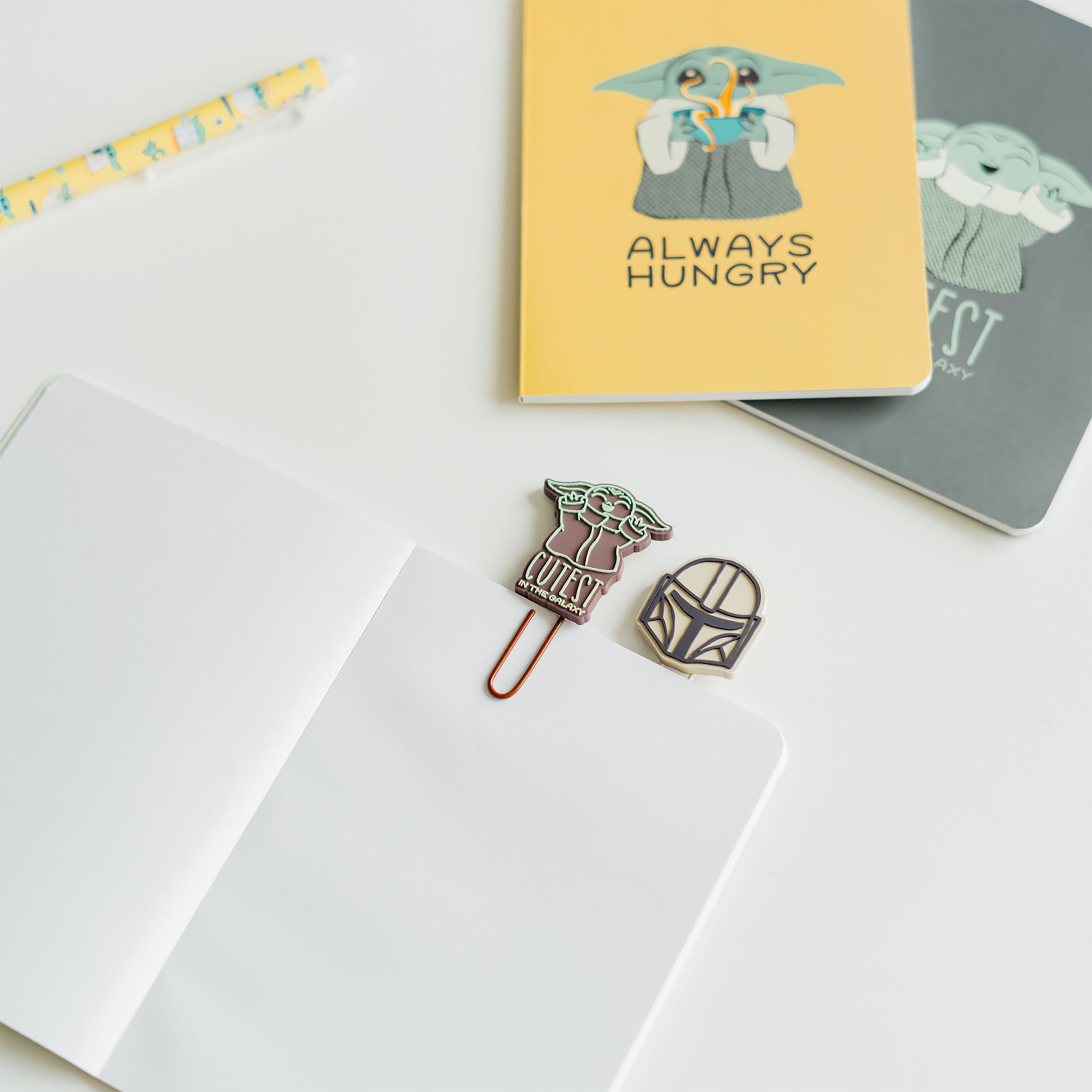 Product image Star Wars The Mandalorian - Grogu Writing Set