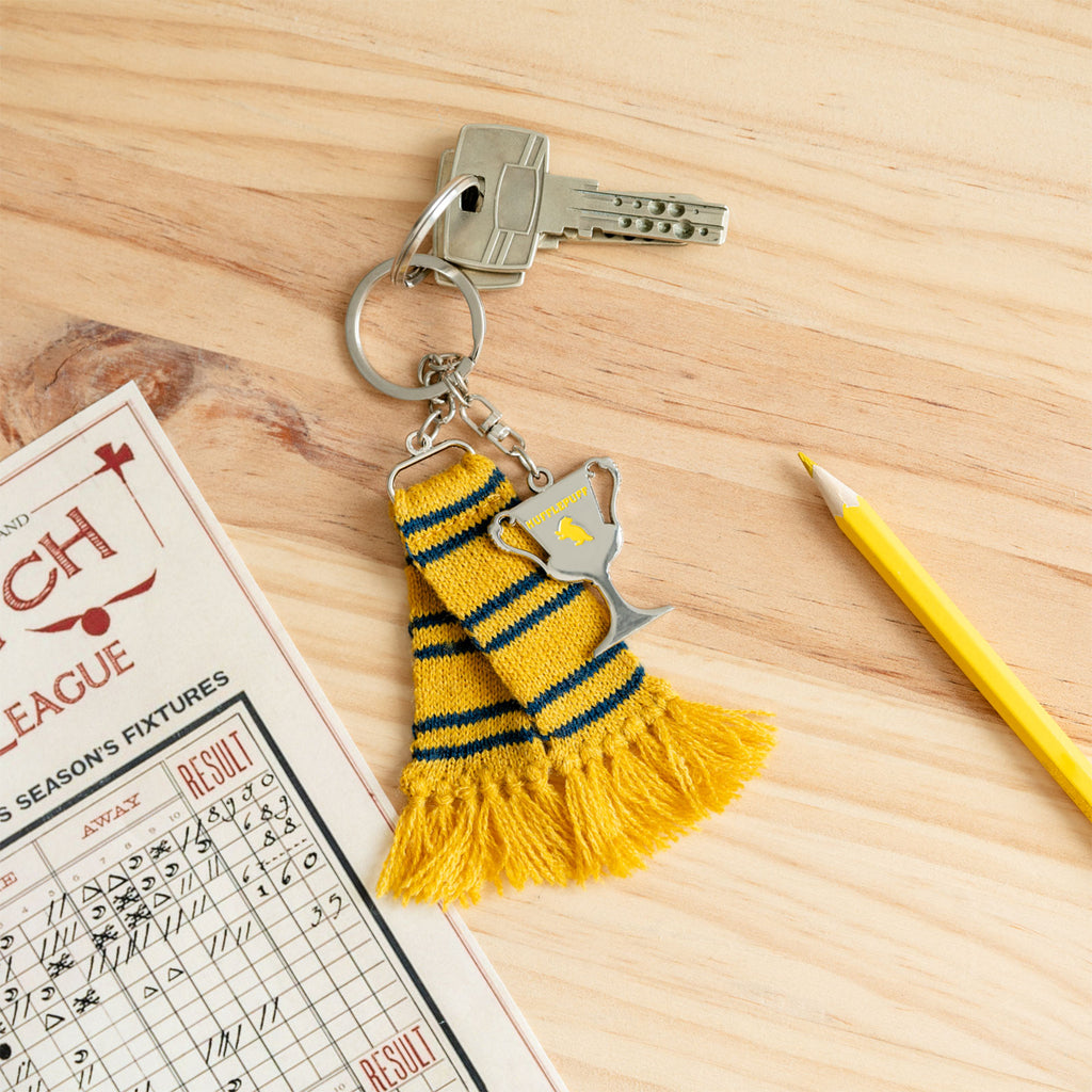 Product image Harry Potter - Hufflepuff Scarf Keychain