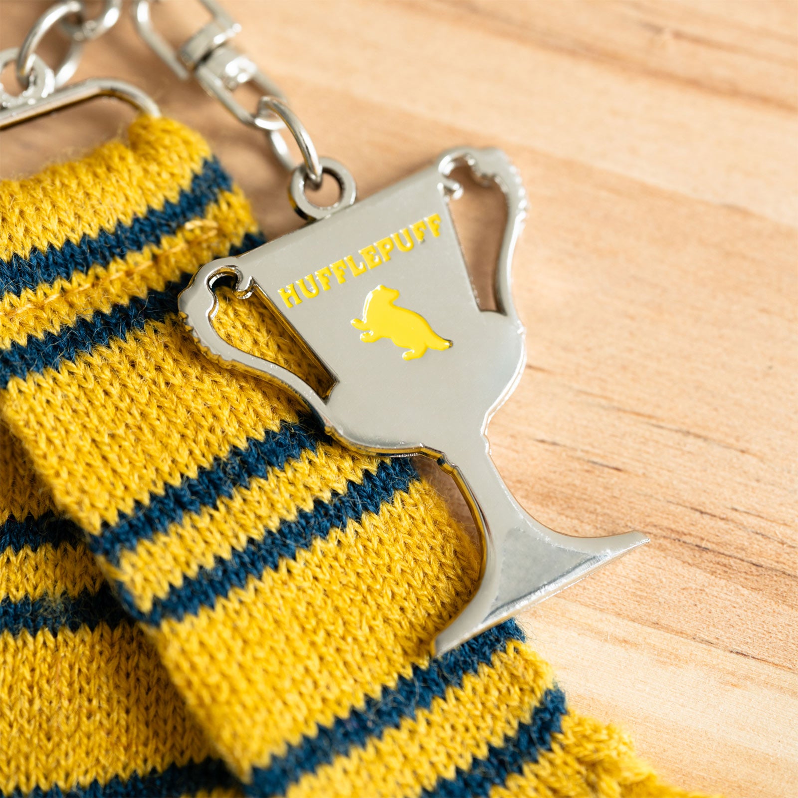 Product image Harry Potter - Hufflepuff Scarf Keychain