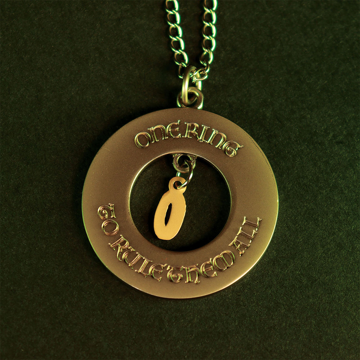 Imagen del producto El Señor de los Anillos - El Anillo Único en Collar Edición Limitada