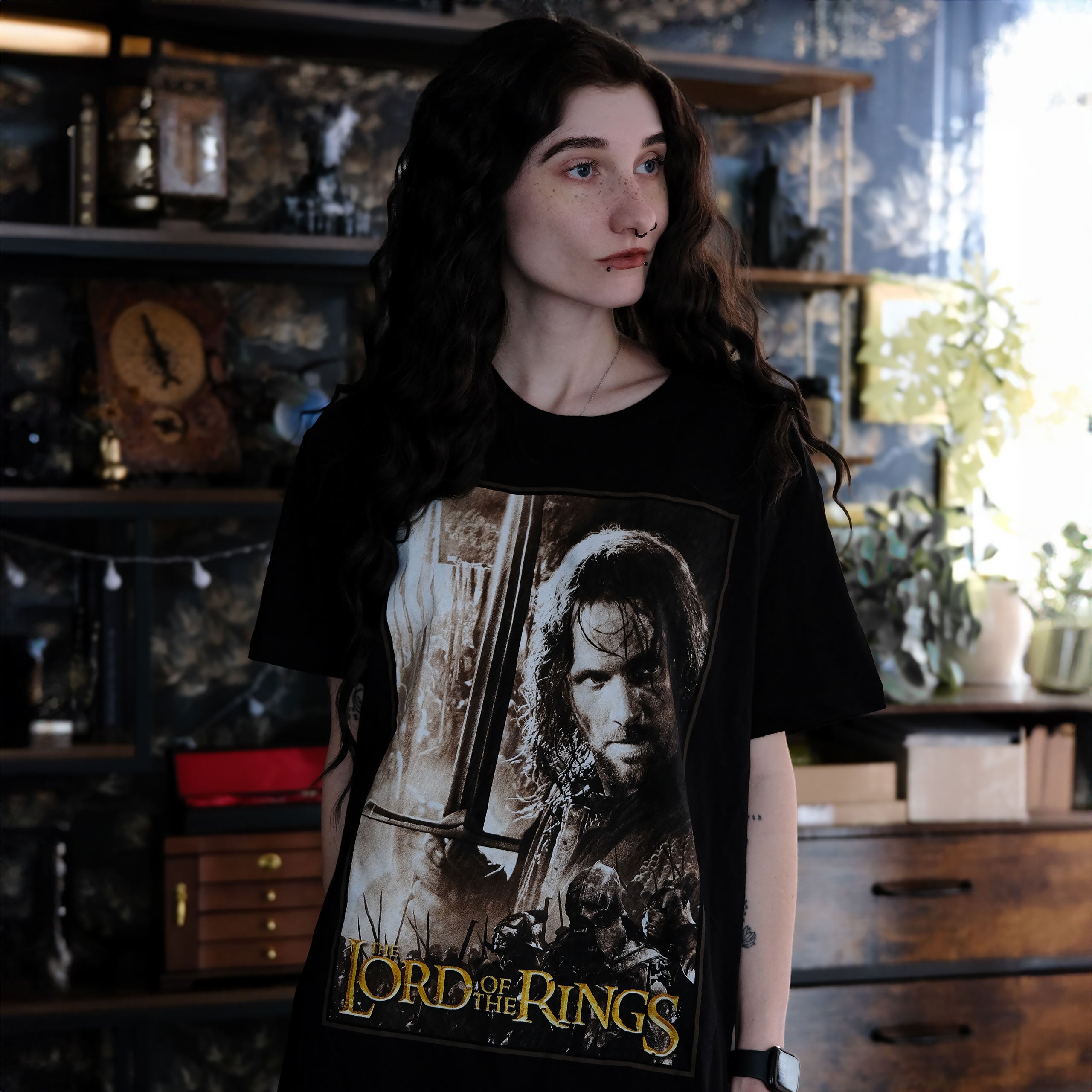 Imagen del producto Camiseta negra de Aragorn Hero - El señor de los anillos