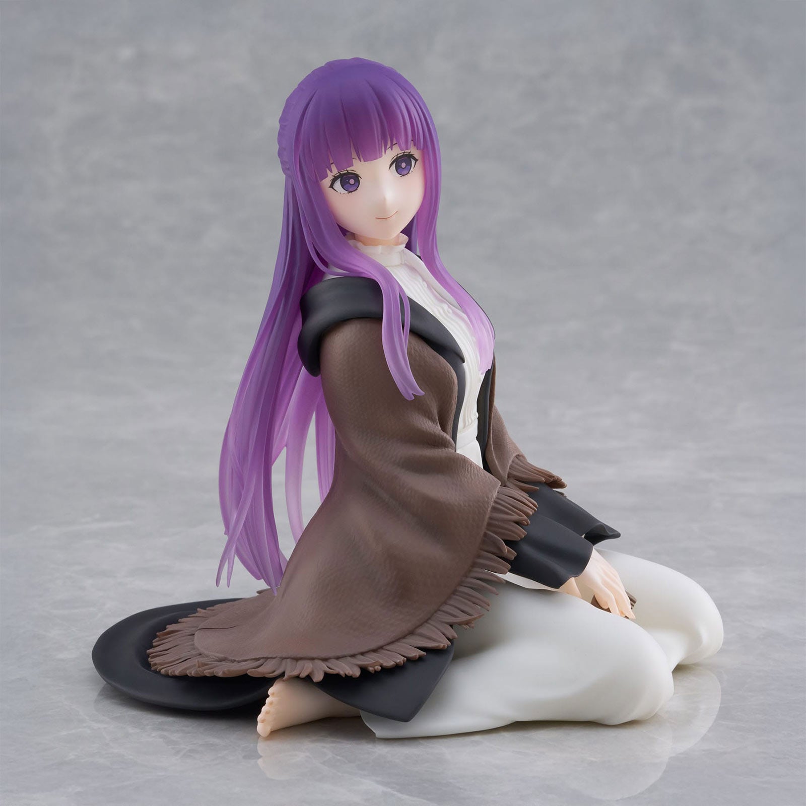 Imagen del producto Frieren: Más Allá del Final del Viaje - Figura Fern Desktop Cute