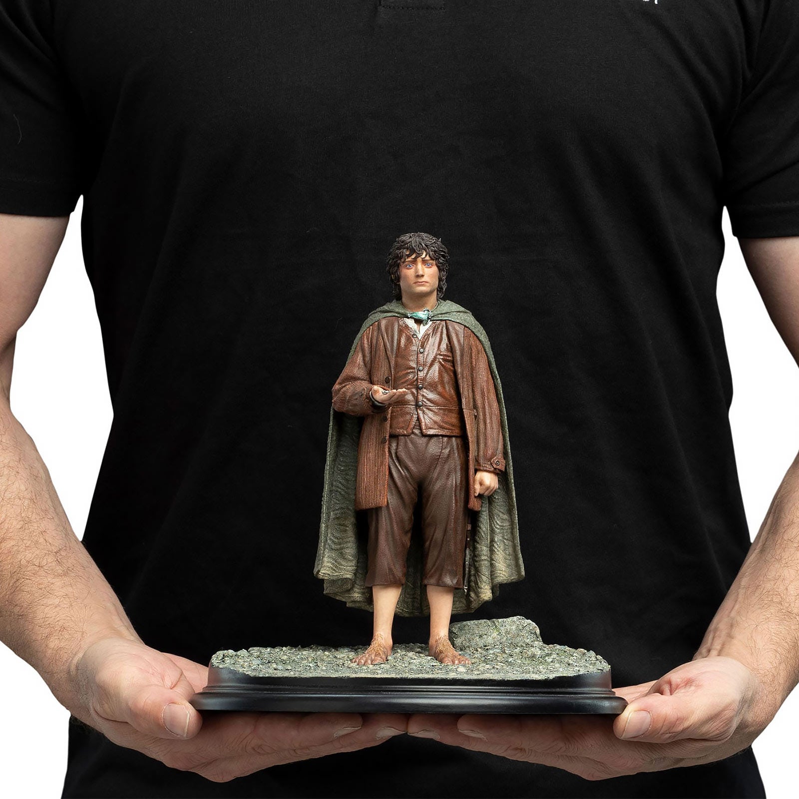 Imagen del producto El Señor de los Anillos - Estatua de Frodo