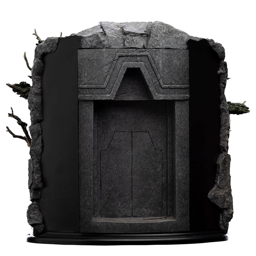 Product image The Lord of the Rings - The Doors of Durin Diorama with Light Function