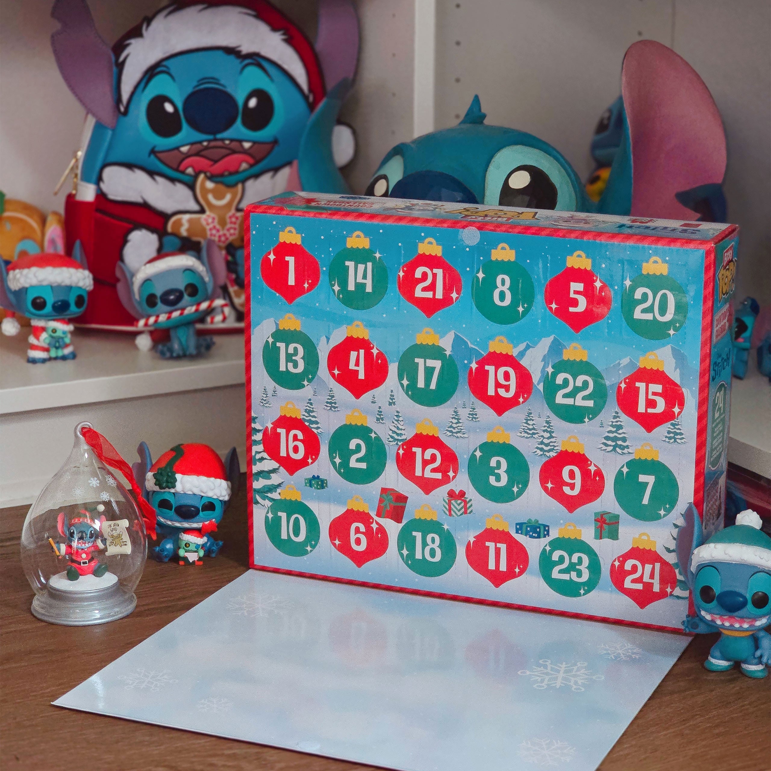 Imagen del producto Calendario de Adviento Stitch Holiday Bitty Pop Funko - Lilo & Stitch