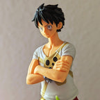 Imagen del producto One Piece Red - Figura Luffy Grandline Men Vol.6