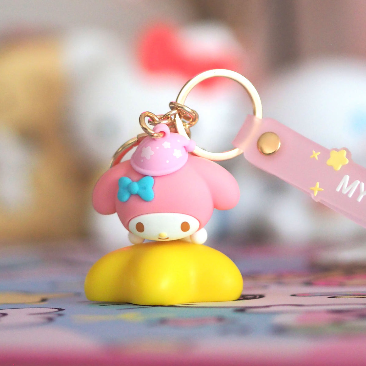 Imagen del producto Sanrio - Hello Kitty y Amigos YuMe Llavero Misterioso Luminoso