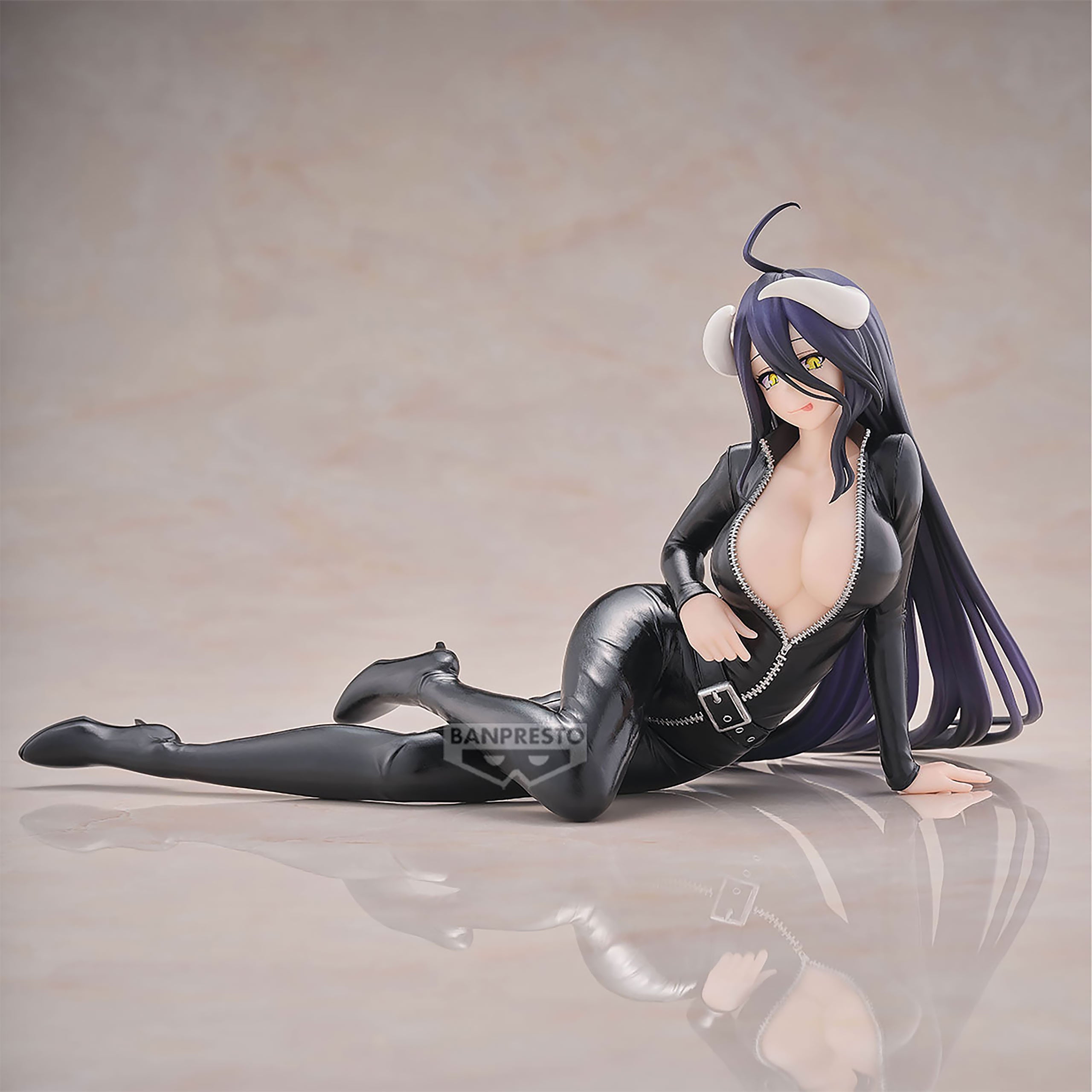 Imagen del producto Overlord - Figura Albedo Relax Time