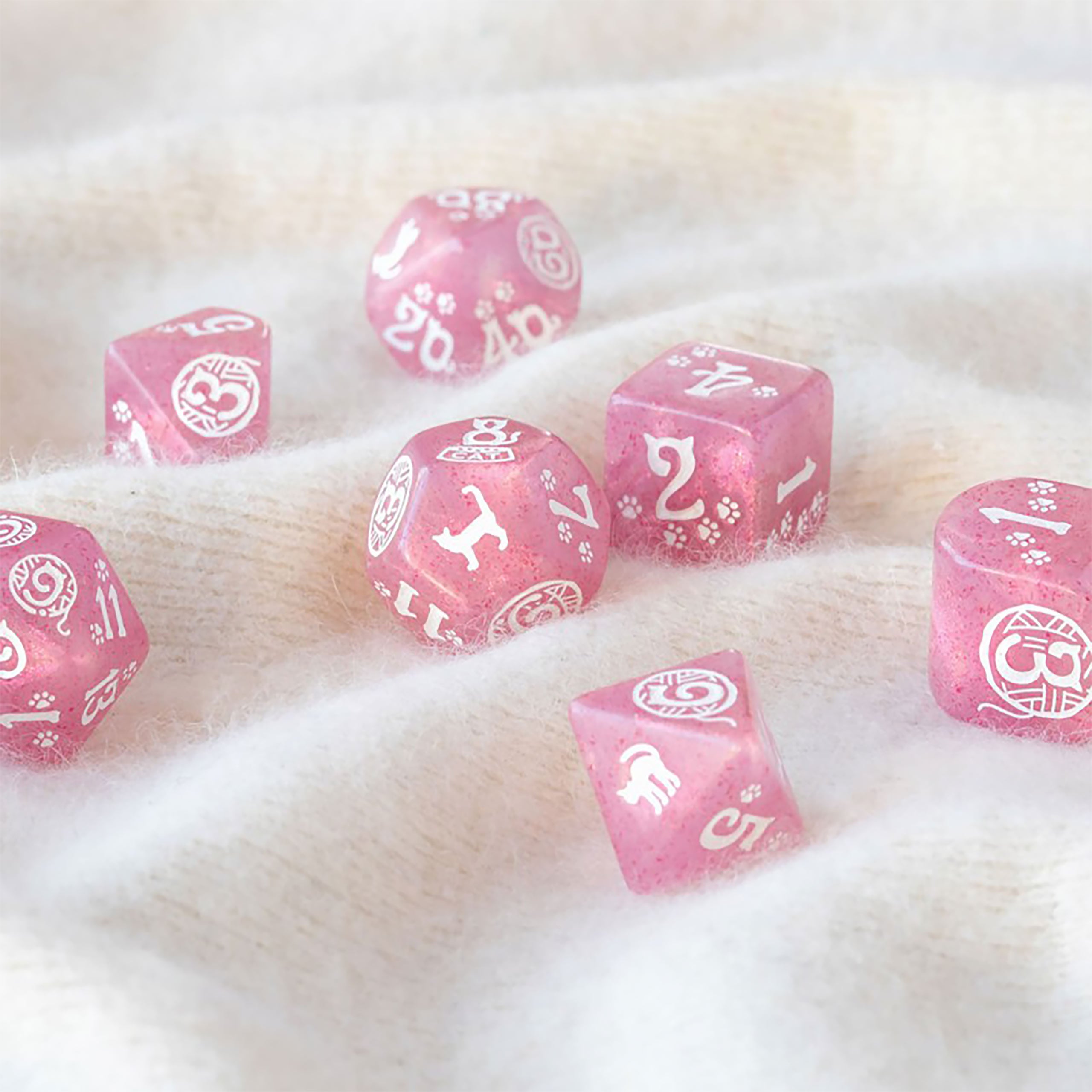 Imagen del producto Cats - Daisy Glitter Juego de Dados RPG 7 piezas