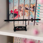 Imagen del producto Demon Slayer - Bolígrafo katana de Tanjiro con soporte