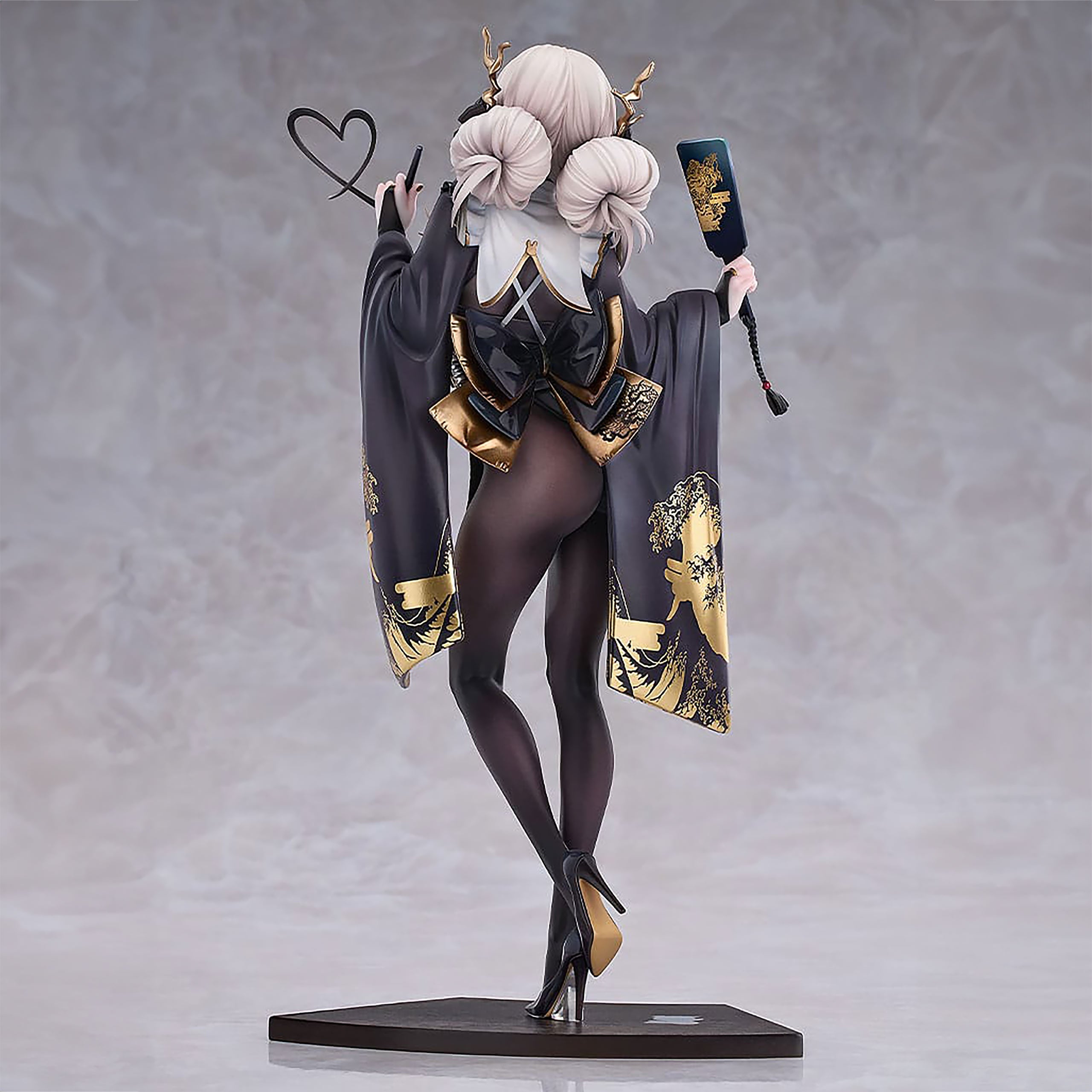 Imagen del producto Goddess of Victory: Nikke - Figura Blance White Rabbit 1:7