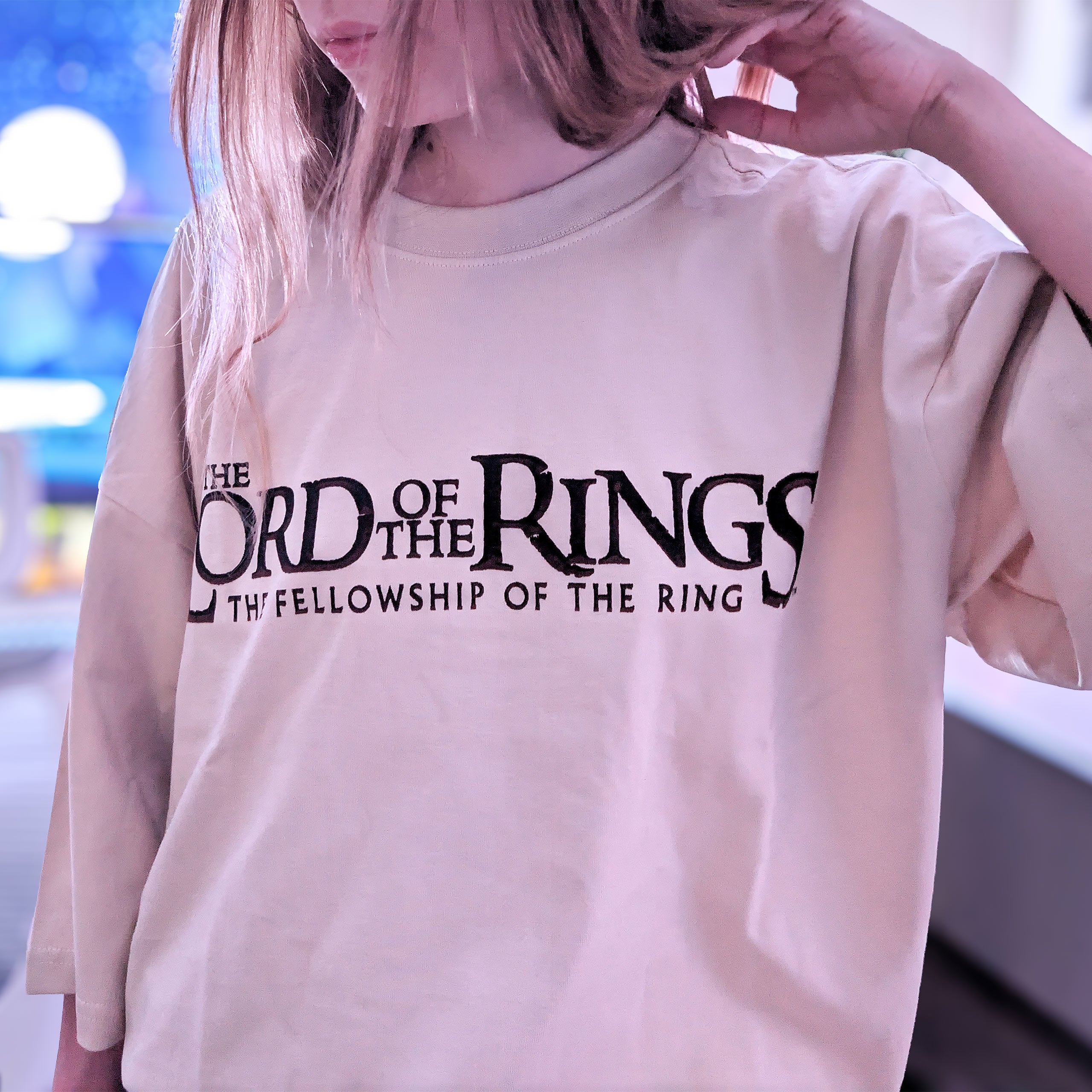 Imagen del producto El Señor de los Anillos - Camiseta oversize beige de Rohan y Gondor
