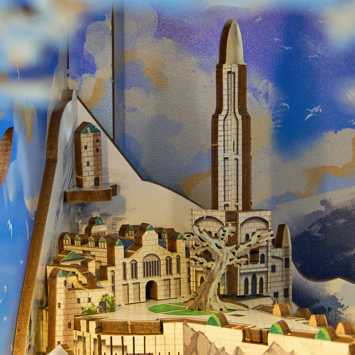 Imagen del producto El Señor de los Anillos - Minas Tirith Book Nook kit de maqueta de madera