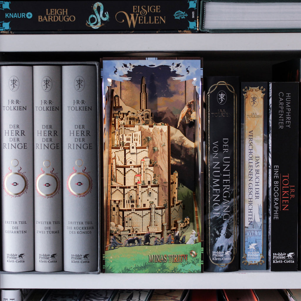 Imagen del producto El Señor de los Anillos - Minas Tirith Book Nook kit de maqueta de madera