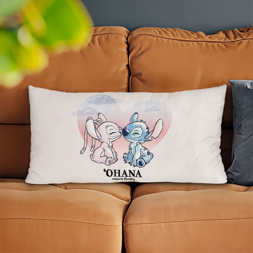 Imagen del producto Stitch y Angel Ohana Means Family - Cojín