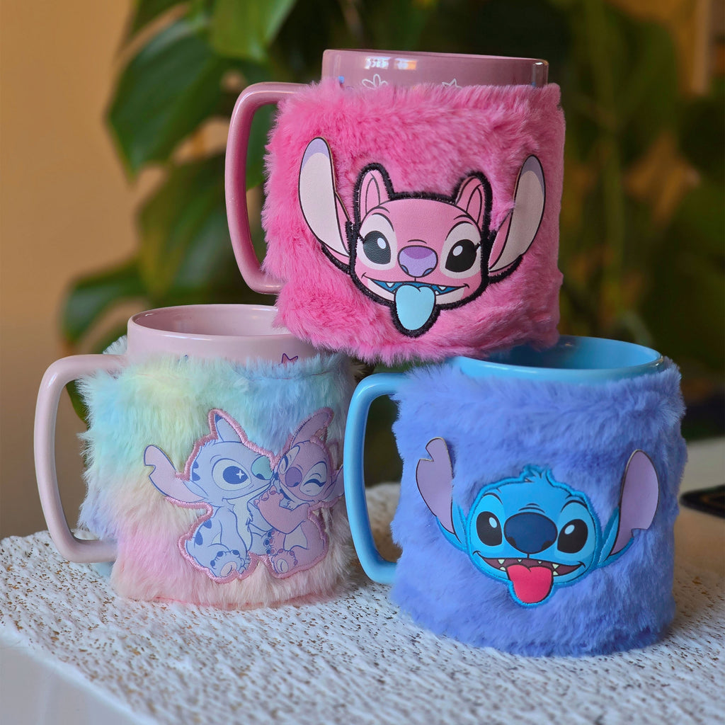Imagen del producto Taza Stitch y Angel con funda de peluche - Lilo & Stitch