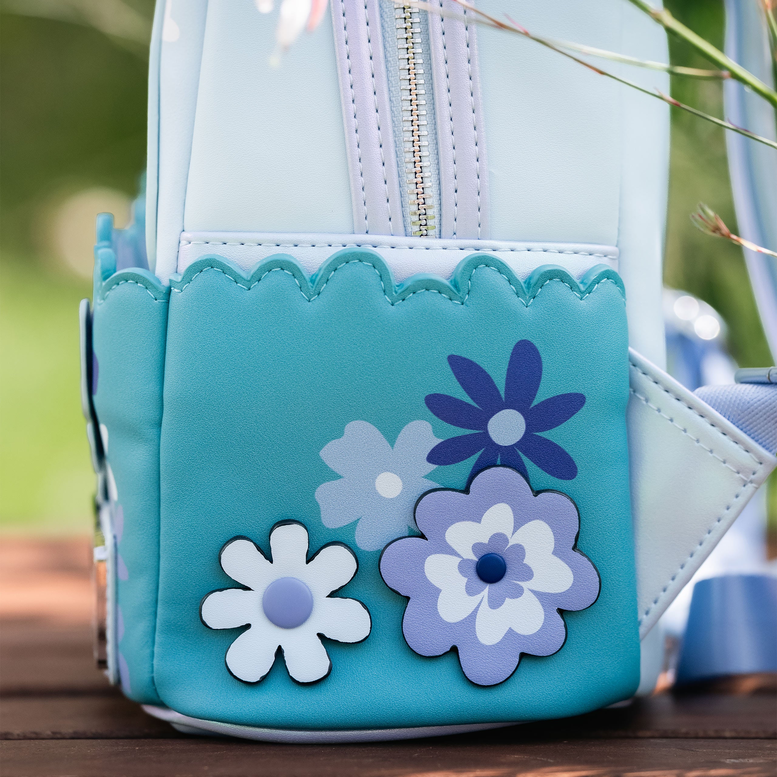 Imagen del producto Winnie the Pooh - Mini Mochila Flor de Ígor
