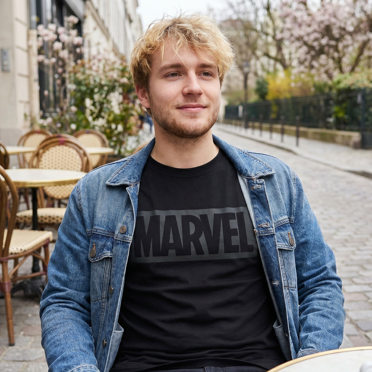 Imagen del producto Marvel - Camiseta con logo negra